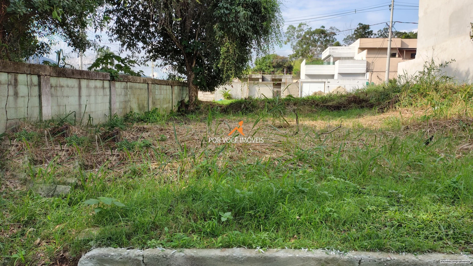 Lote com 128m² no Condomínio Residencial West Green