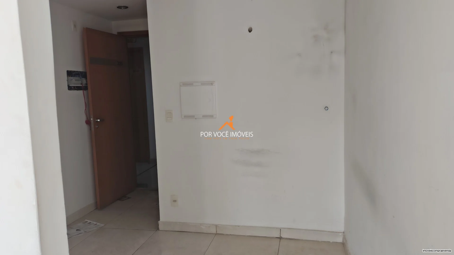 Sala Comercial no Plaza Office