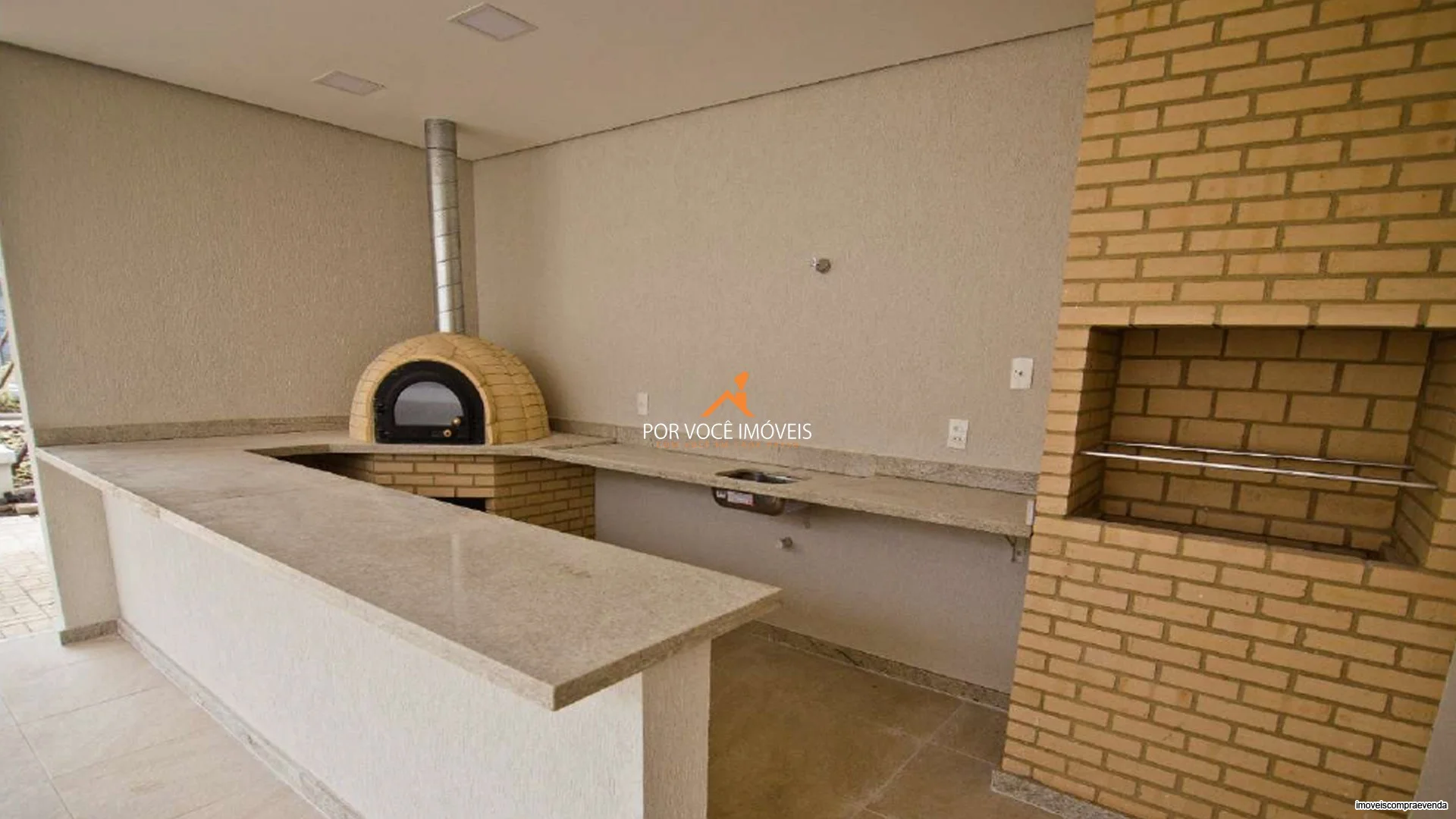 Apartamento com 2 quartos no Condomínio Frontpark Residence