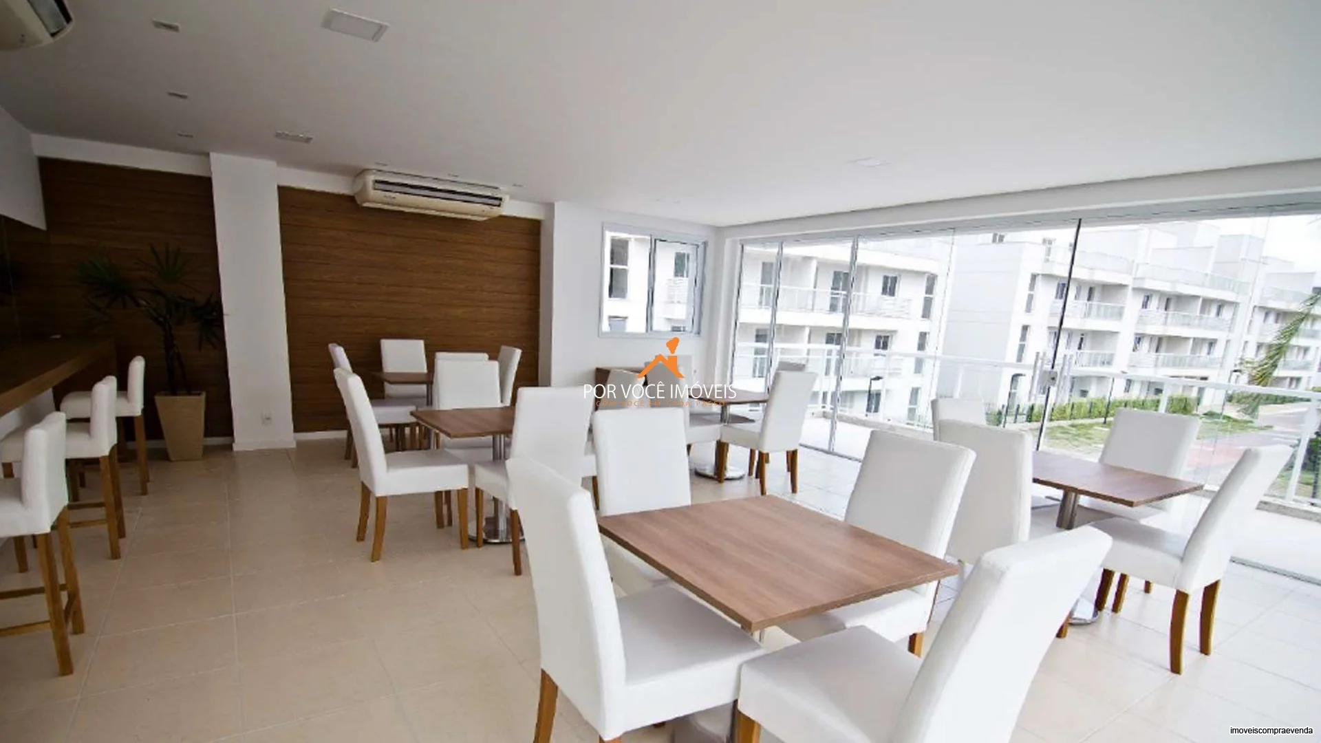Apartamento com 2 quartos no Condomínio Frontpark Residence
