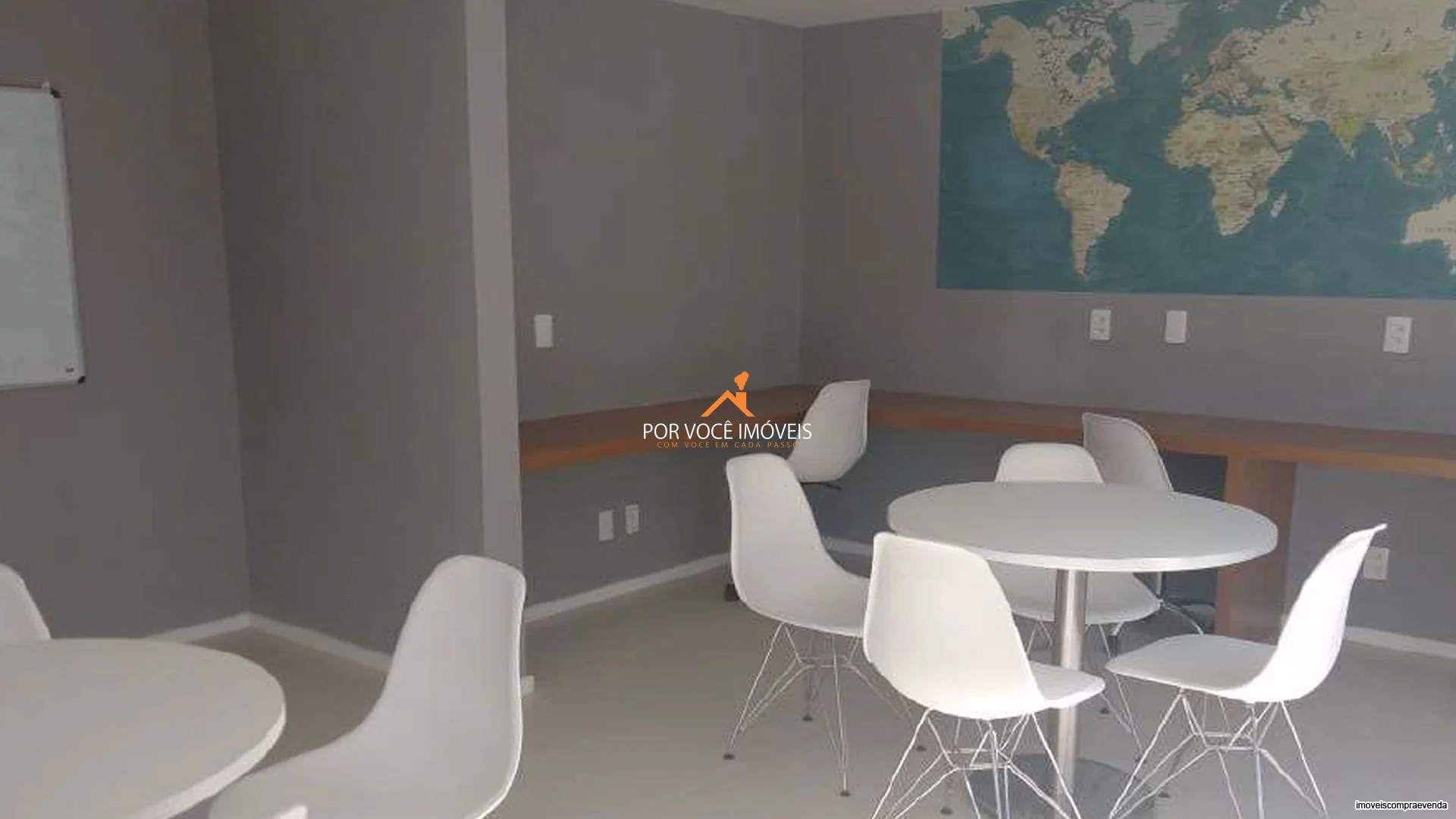 Apartamento com 2 quartos no Condomínio Frontpark Residence