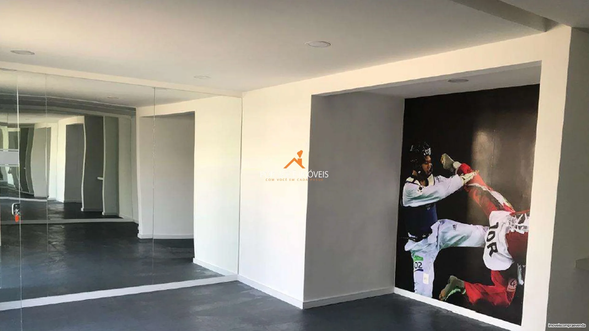 Apartamento com 2 quartos no Condomínio Frontpark Residence