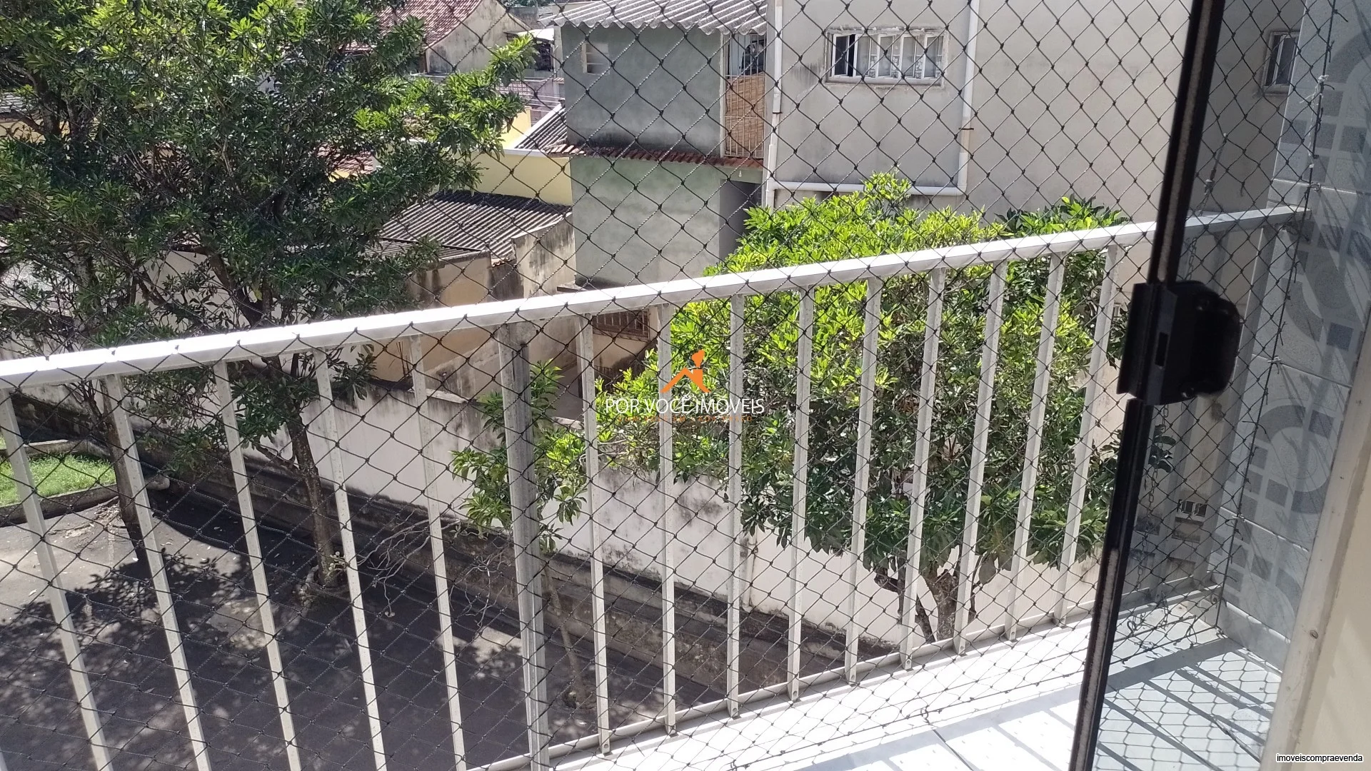 Apartamento com 2 quartos no Conjunto Residencial Marechal do Ar Henrique Raymundo Dyott Fontenelle