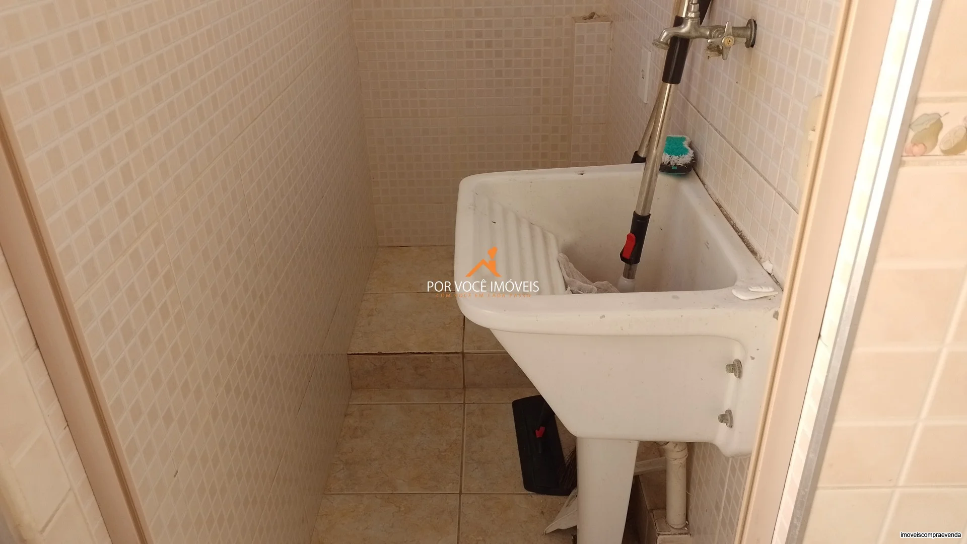 Apartamento com 2 quartos no Conjunto Residencial Marechal do Ar Henrique Raymundo Dyott Fontenelle