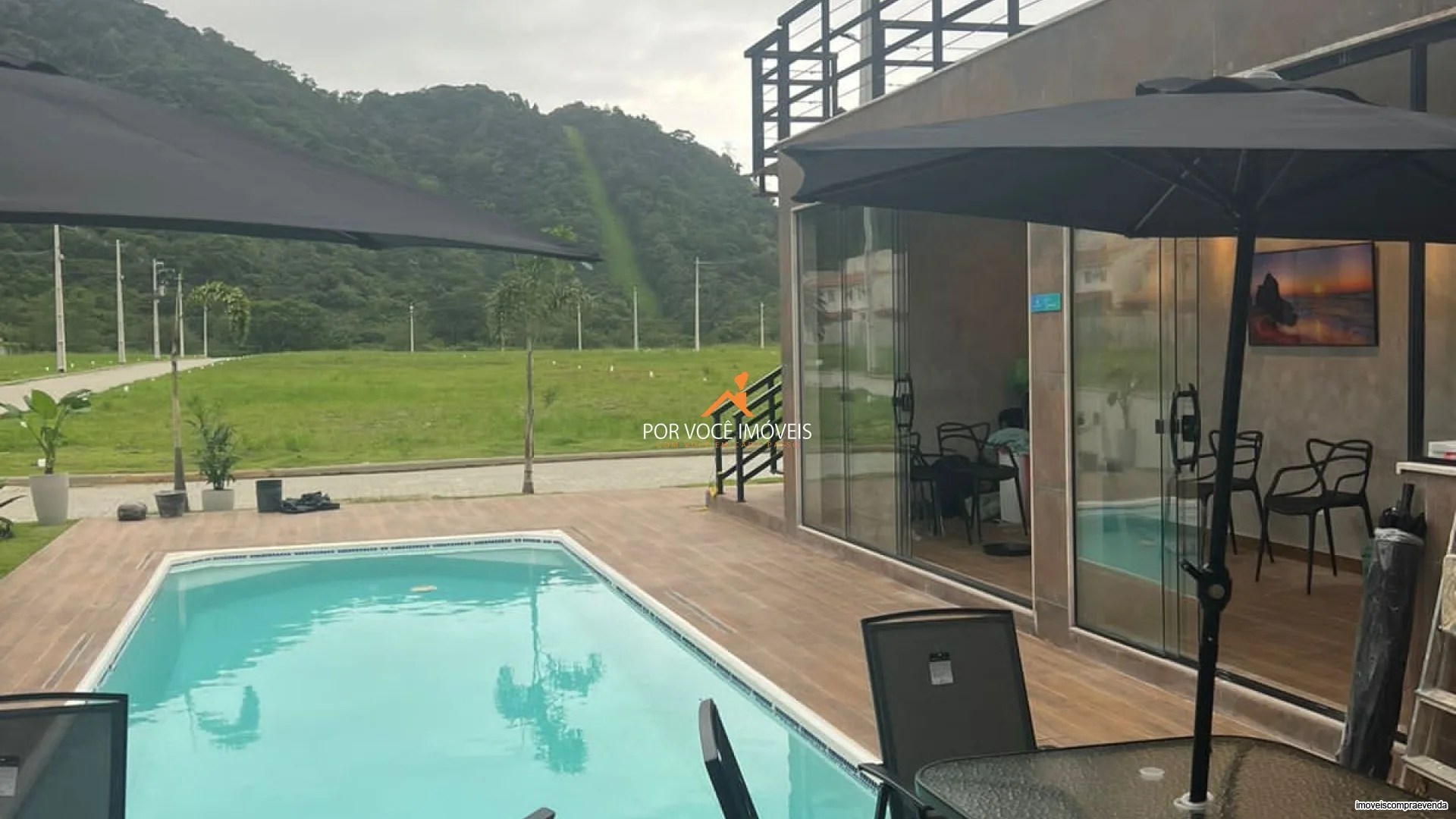 Lote de 180m² no Condomínio Privilege Sahy Condomínio Reserva