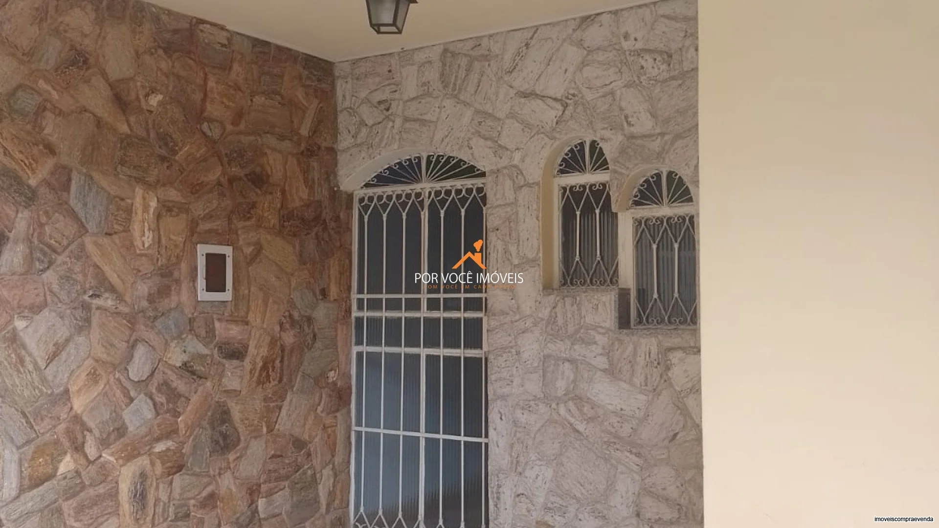Casa Linear no Adriana com 2 quartos e garagem 