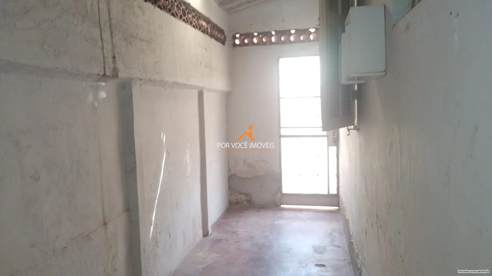 Casa para Locação com 2 quartos e garagem