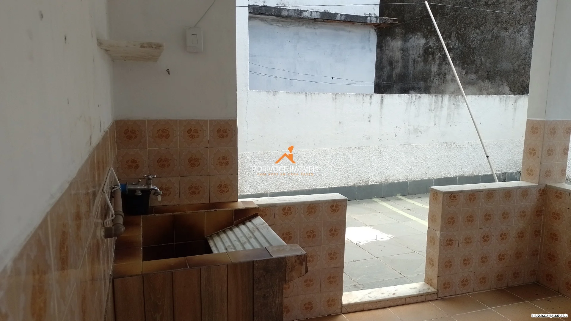 Casa para Locação com 2 quartos no Comari