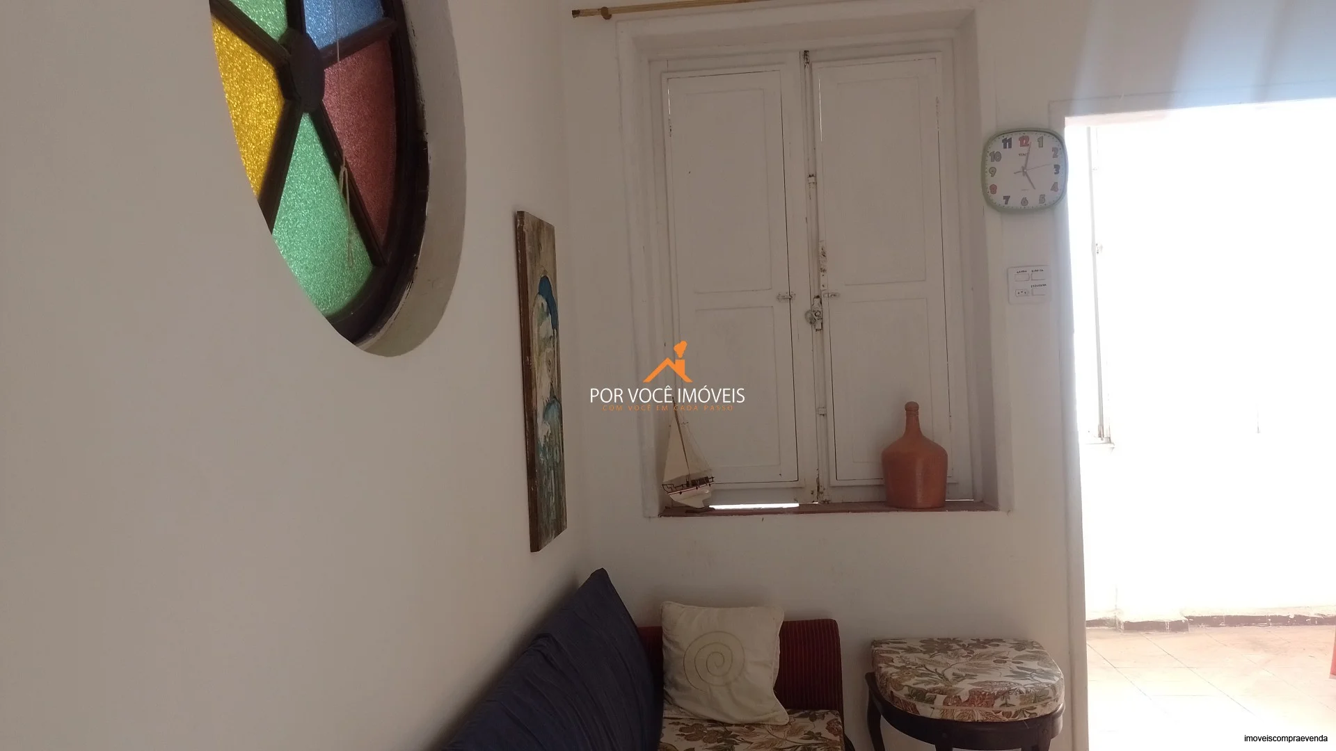 Casa com 2 quartos, sendo 1 suíte de frente para o mar