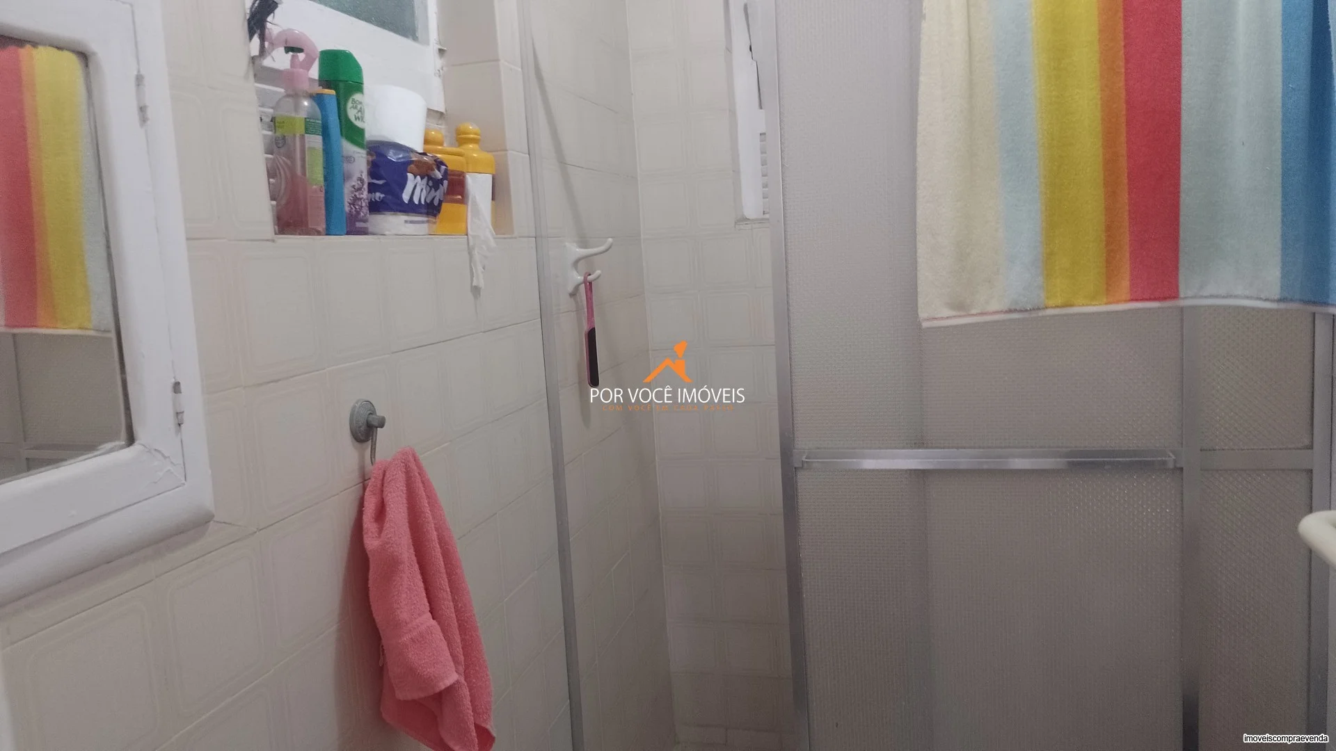 Casa com 2 quartos, sendo 1 suíte de frente para o mar