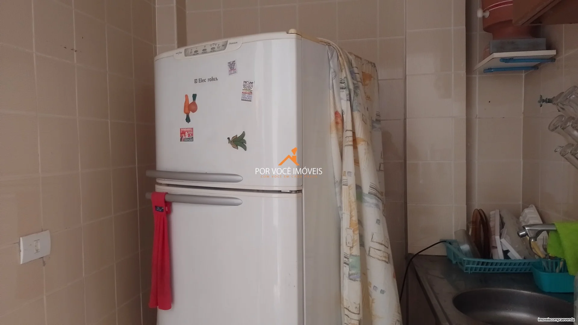 Casa com 2 quartos, sendo 1 suíte de frente para o mar