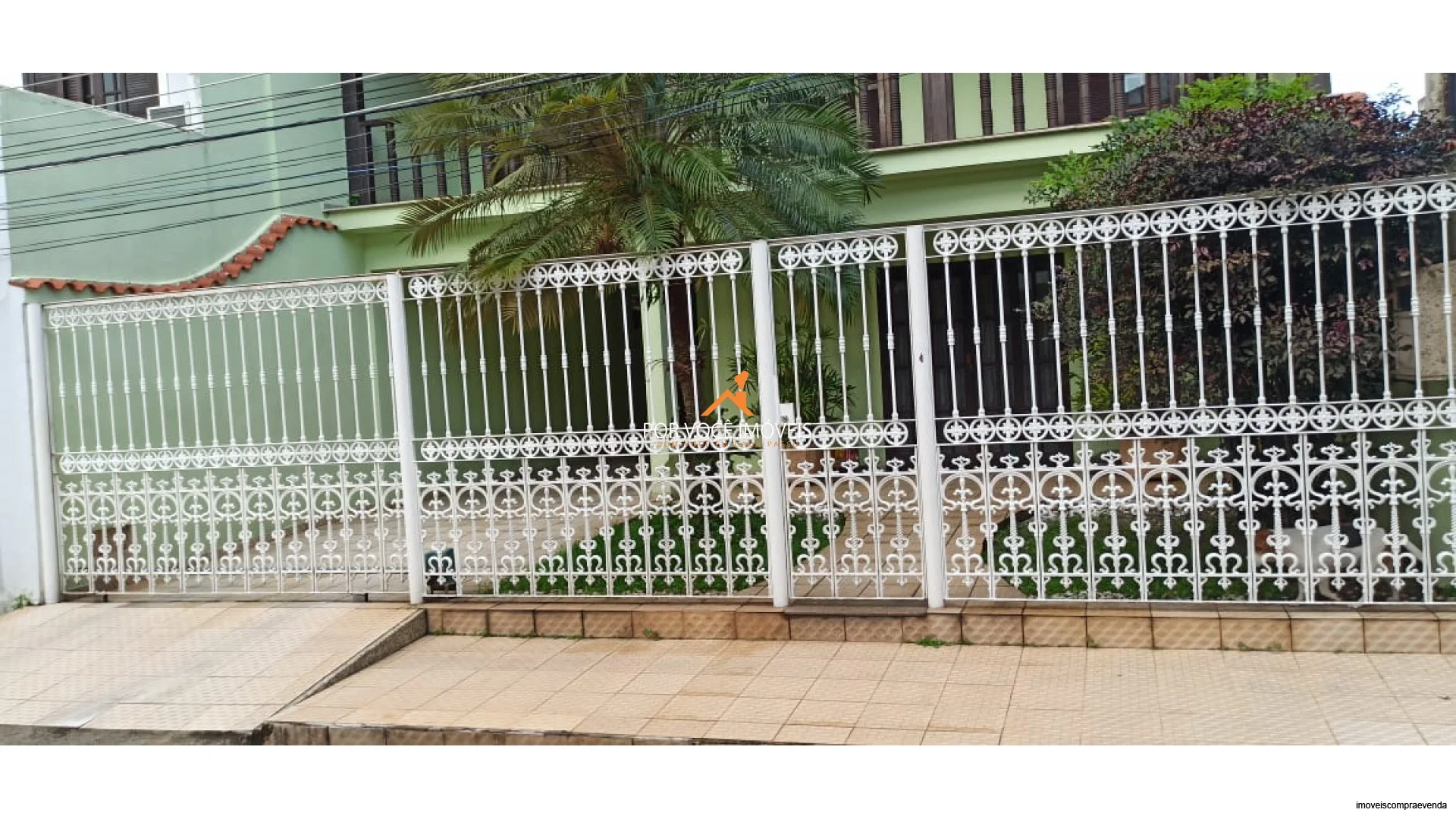 Casa com 3 quartos em Condomínio, próximo ao Hospital Oeste D'or