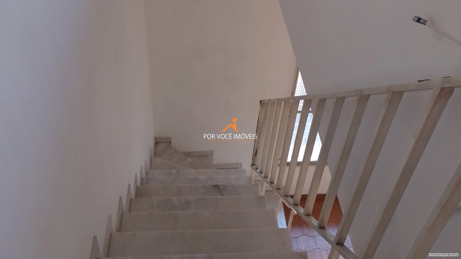 Casa duplex com 3 quartos, no Centro, próximo ao Assaí