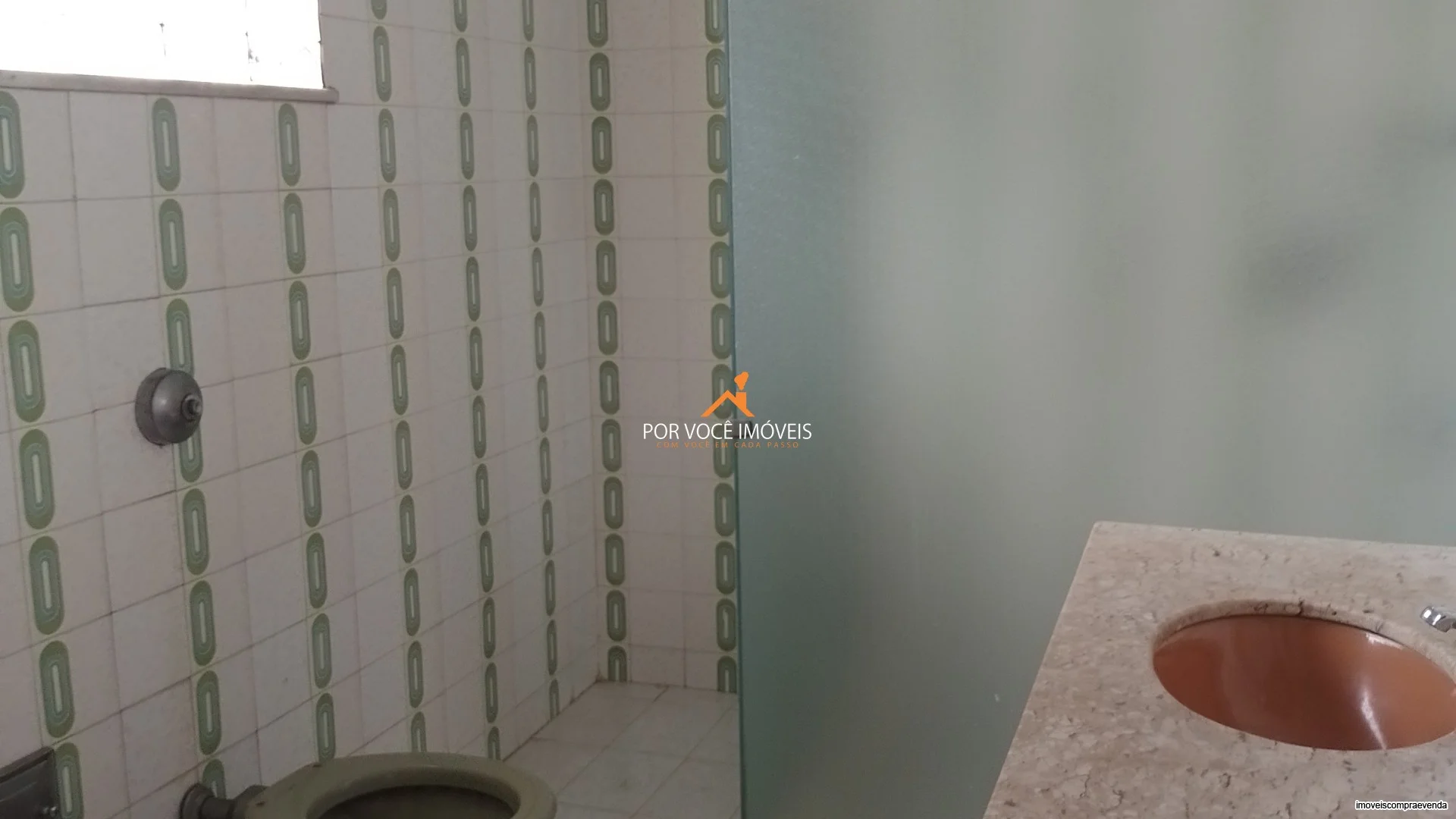 Casa duplex com 3 quartos, no Centro, próximo ao Assaí