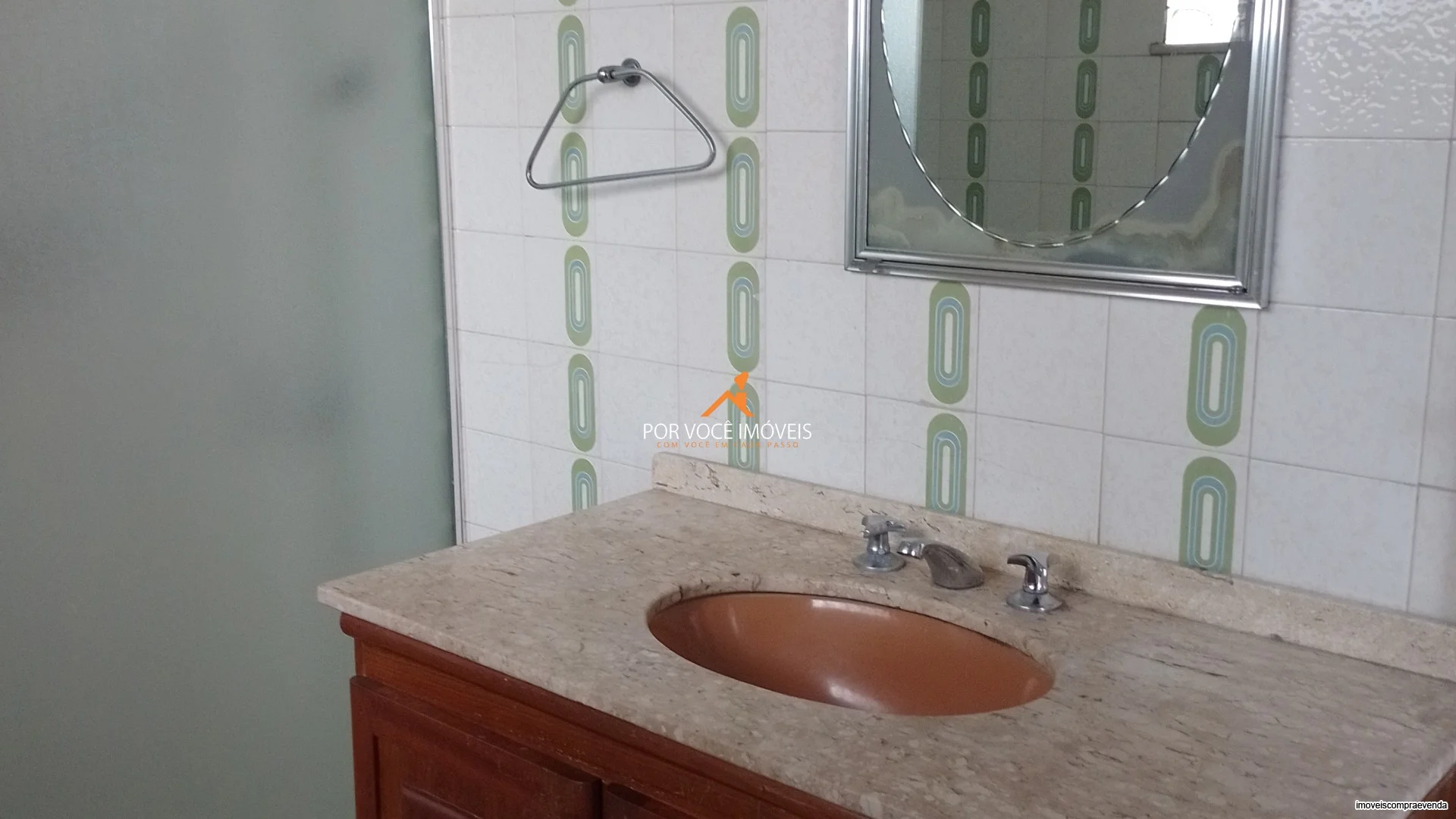 Casa duplex com 3 quartos, no Centro, próximo ao Assaí
