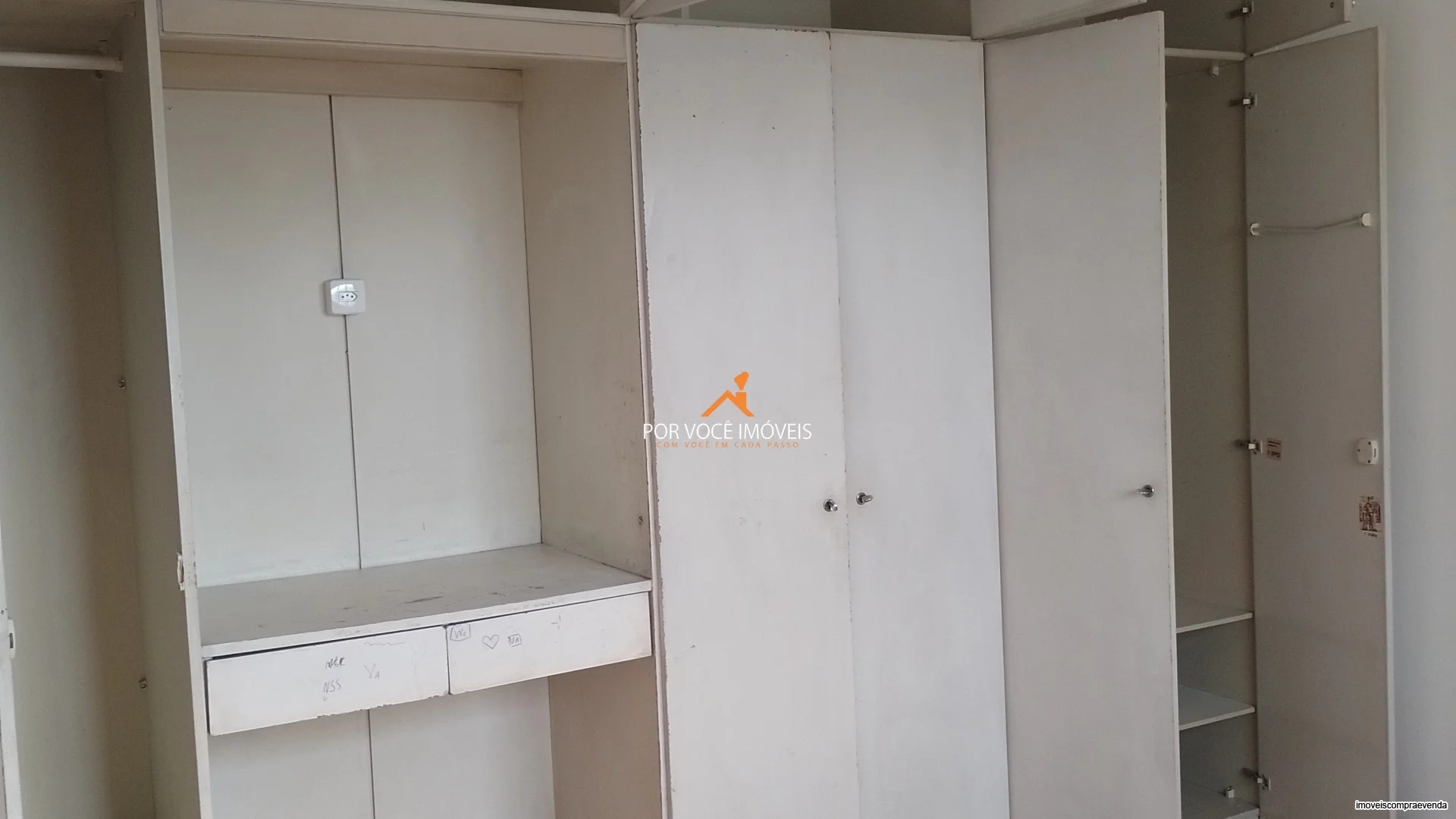Casa duplex com 3 quartos, no Centro, próximo ao Assaí