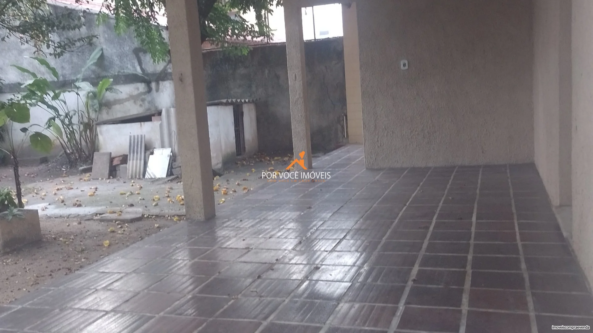 Casa duplex com 3 quartos, no Centro, próximo ao Assaí
