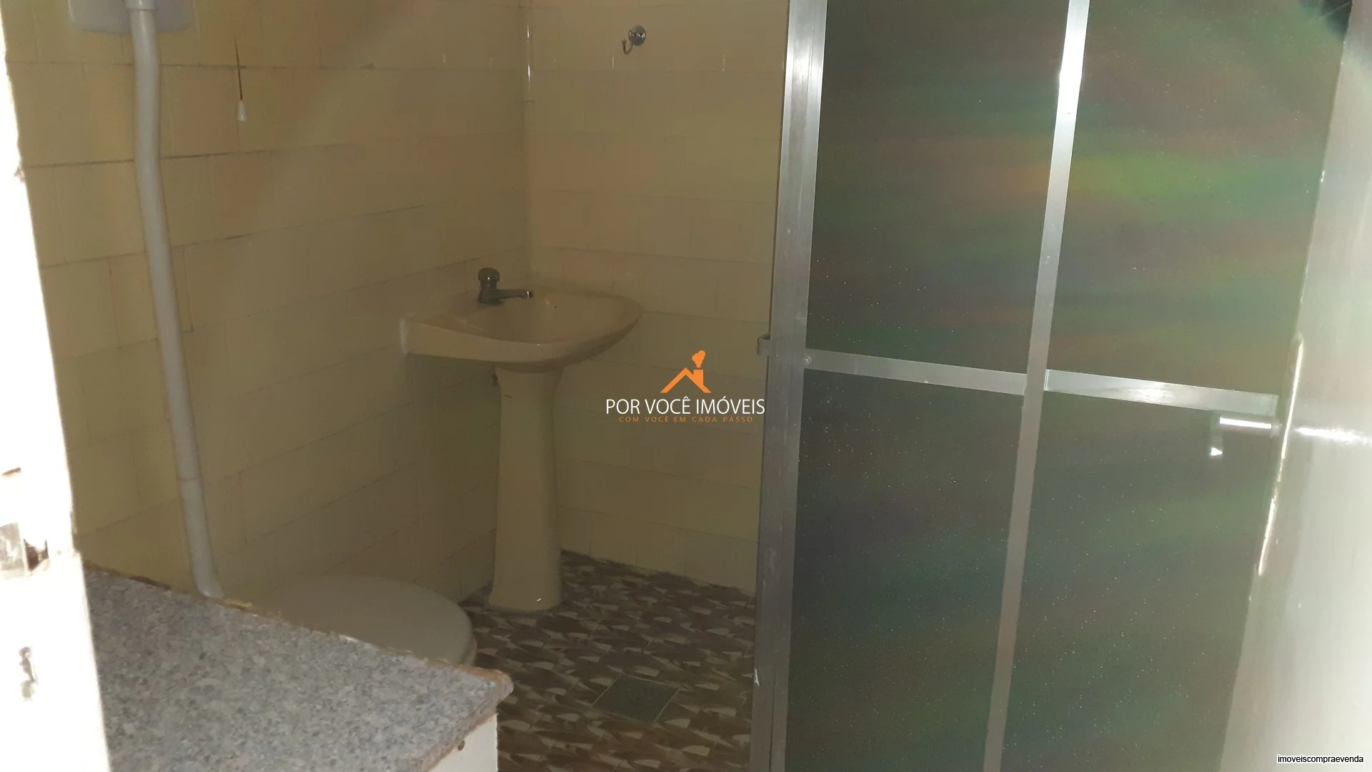 02 casas, próximo ao BRT Pinto Teles