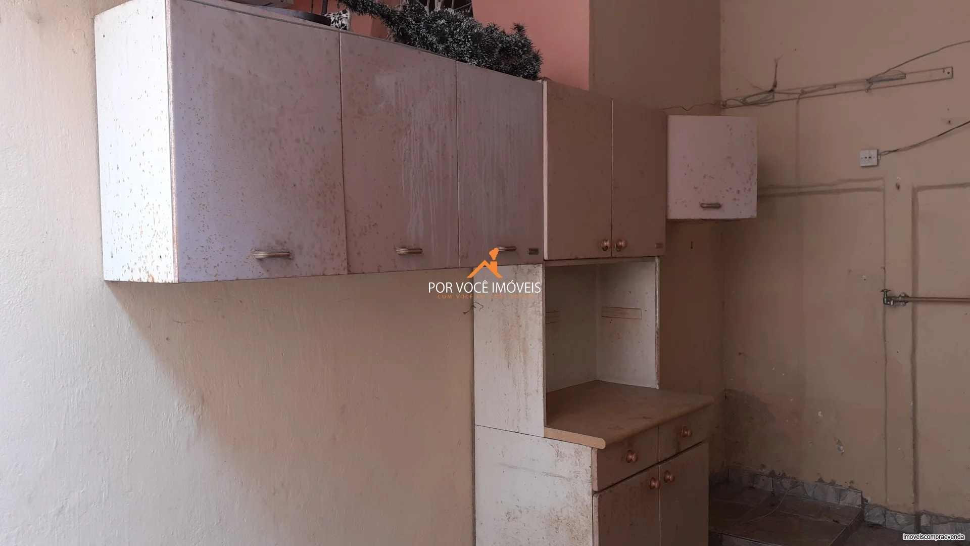 02 casas, próximo ao BRT Pinto Teles