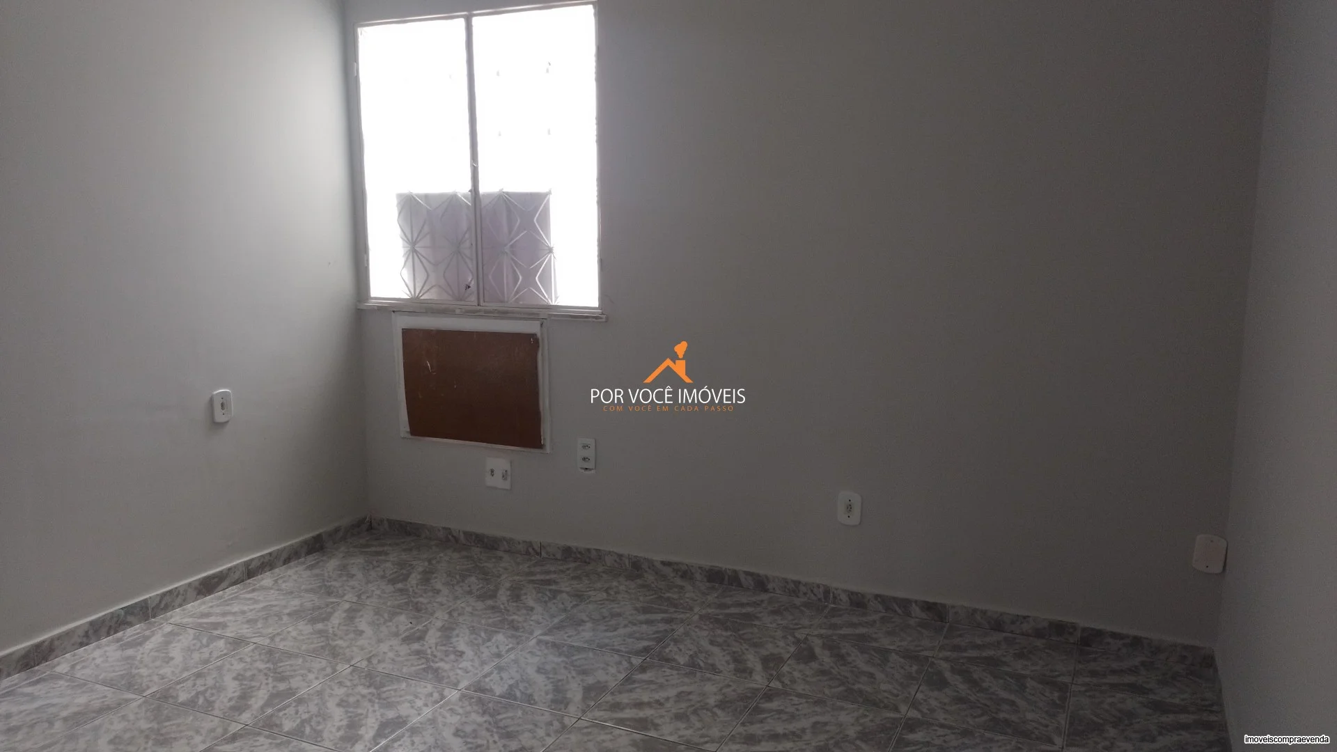 Casa com 3 quartos e garagem, Vila Nova, próximo ao Adonai