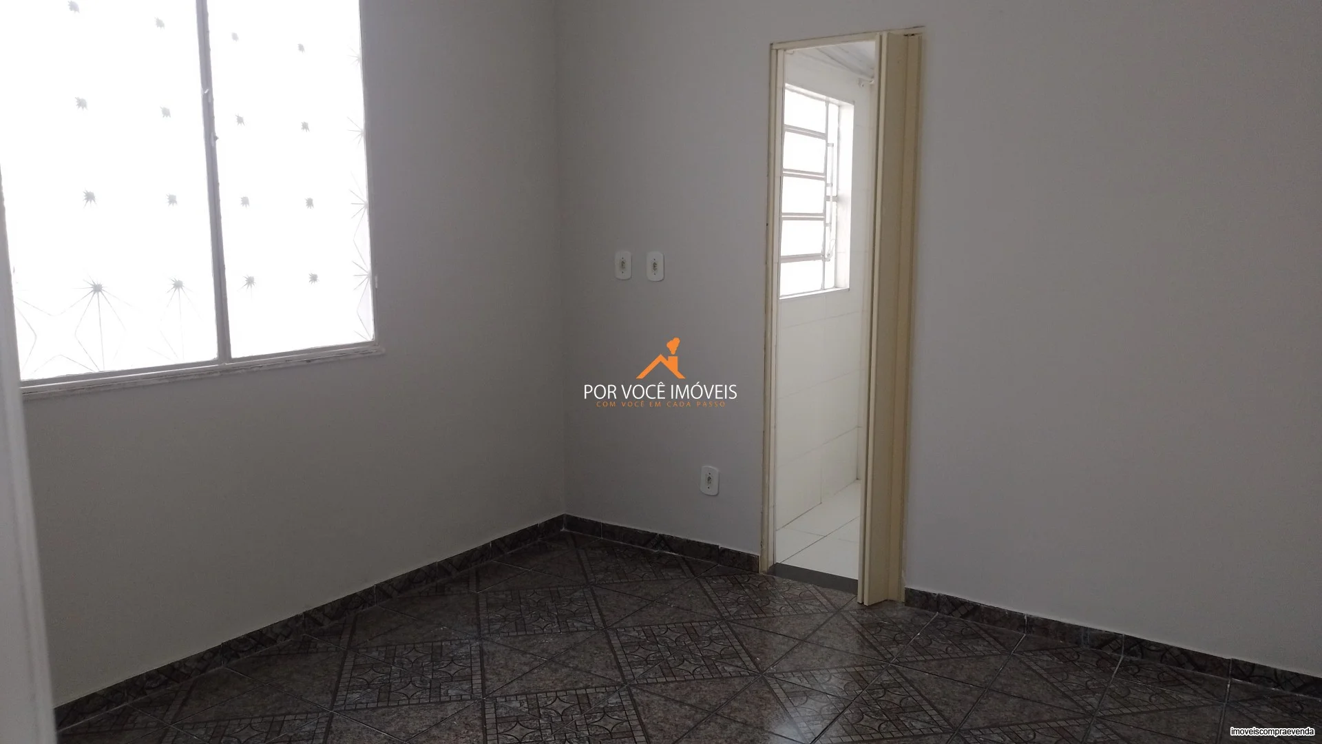 Casa com 3 quartos e garagem, Vila Nova, próximo ao Adonai