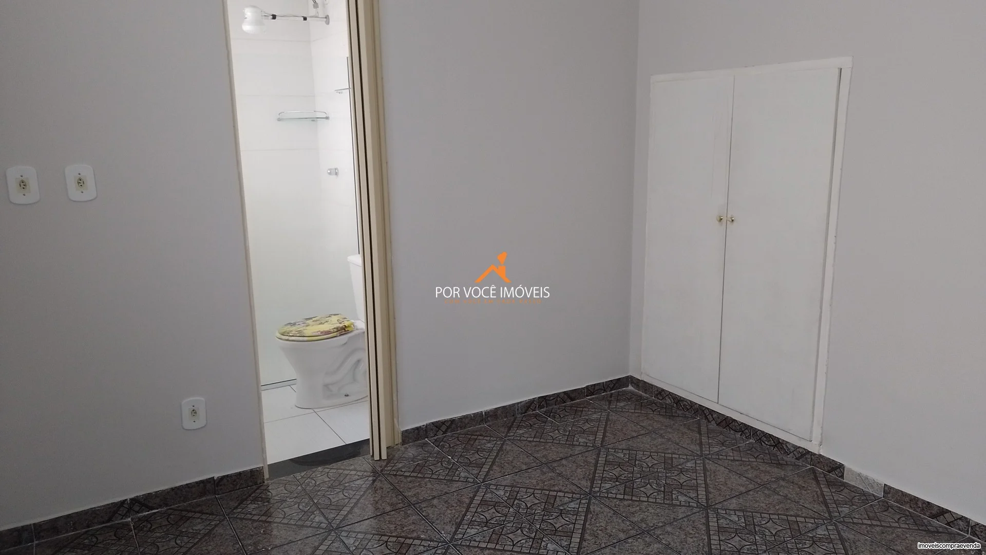 Casa com 3 quartos e garagem, Vila Nova, próximo ao Adonai