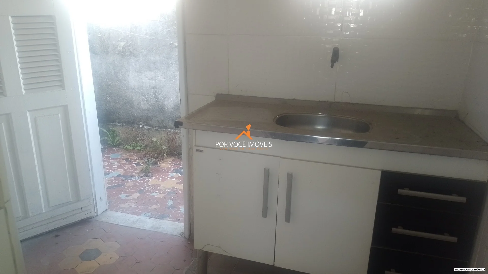 4 Casas para investimento, Comari, próximo ao centro