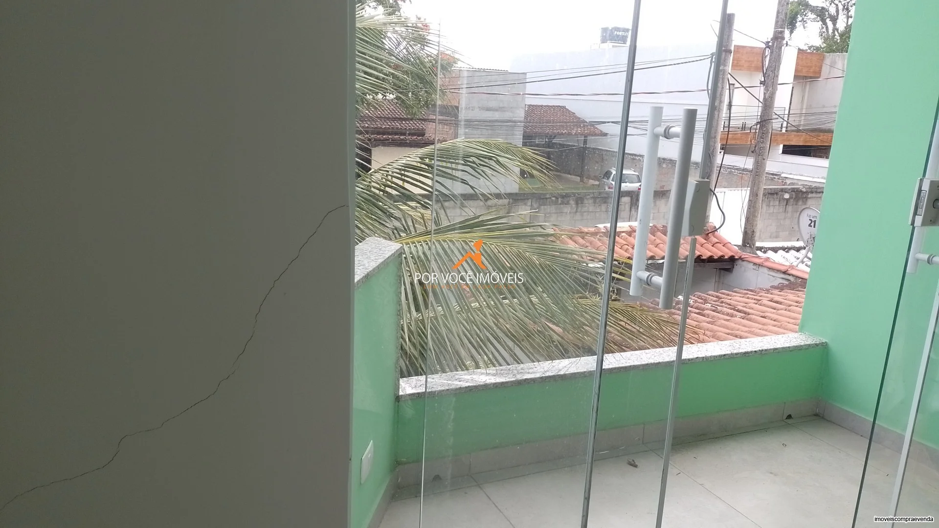 Casa com 2 quartos, duplex, com garagem para 2 carros