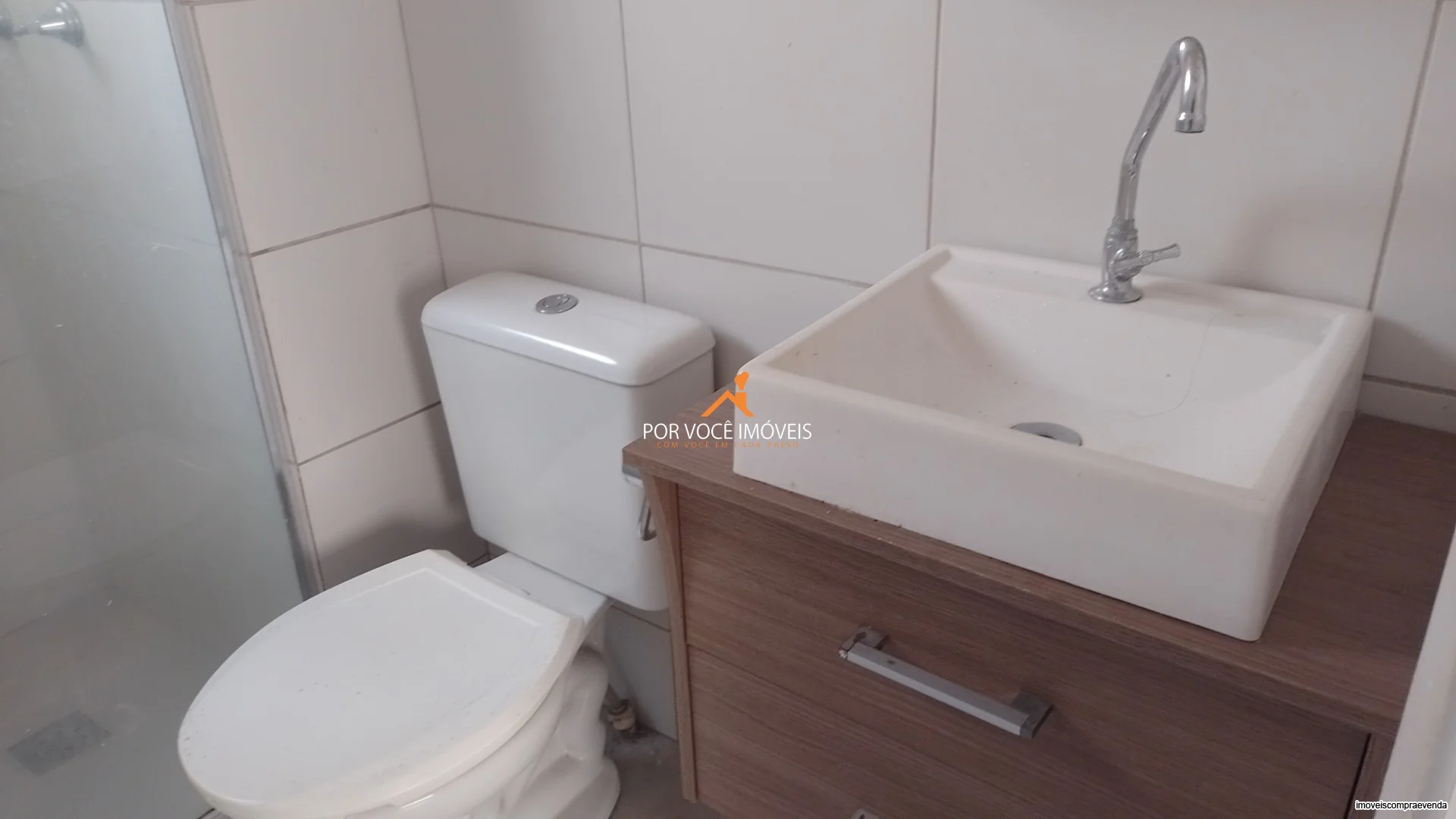 Apartamento para Locação de 2 Quartos no Condomínio Viva Mais