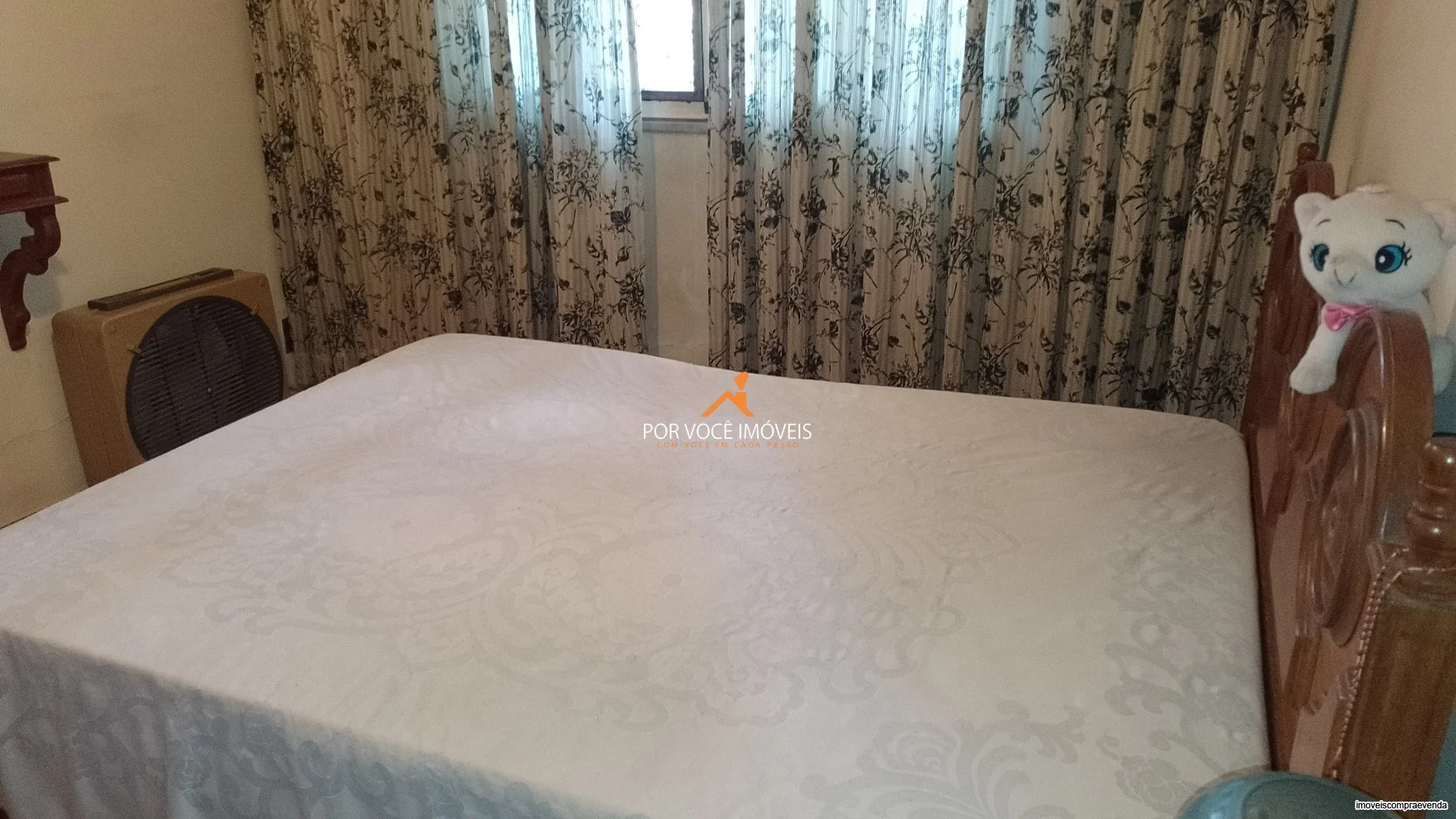 Casa à Venda com 3 Quartos e Terraço no São Jorge