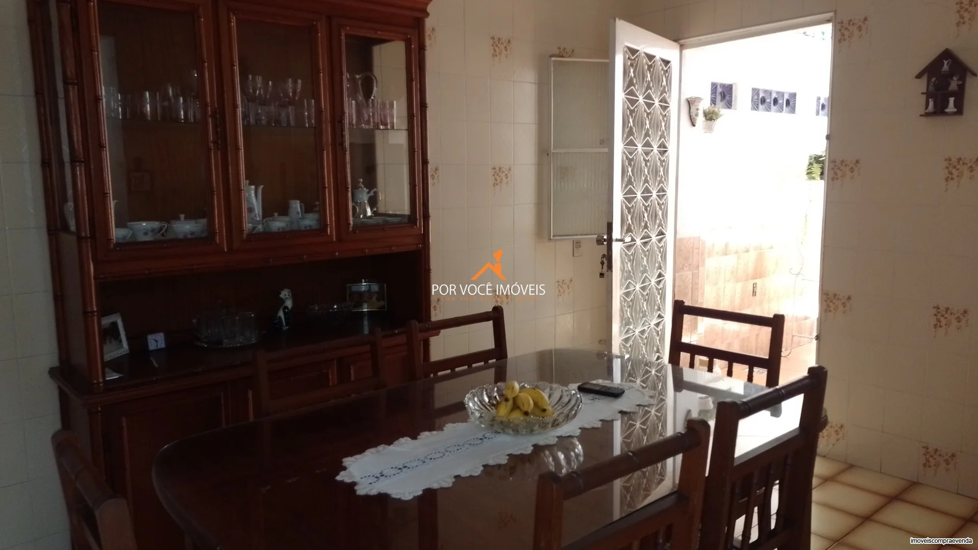 Casa à Venda com 3 Quartos e Terraço no São Jorge
