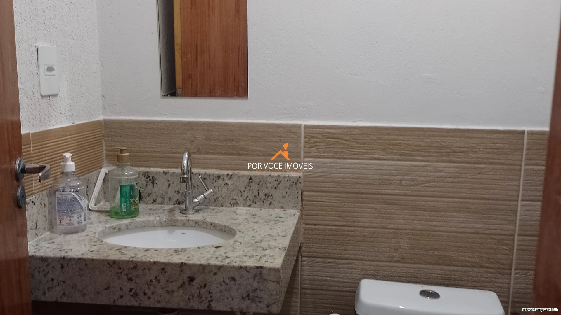 Casa com 2 Quartos no Condomínio Residencial Cachamorra II