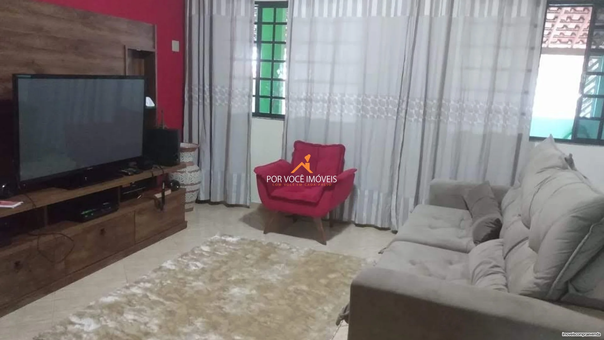Casa duplex com 3 suítes no Condomínio Recanto do Tinguí