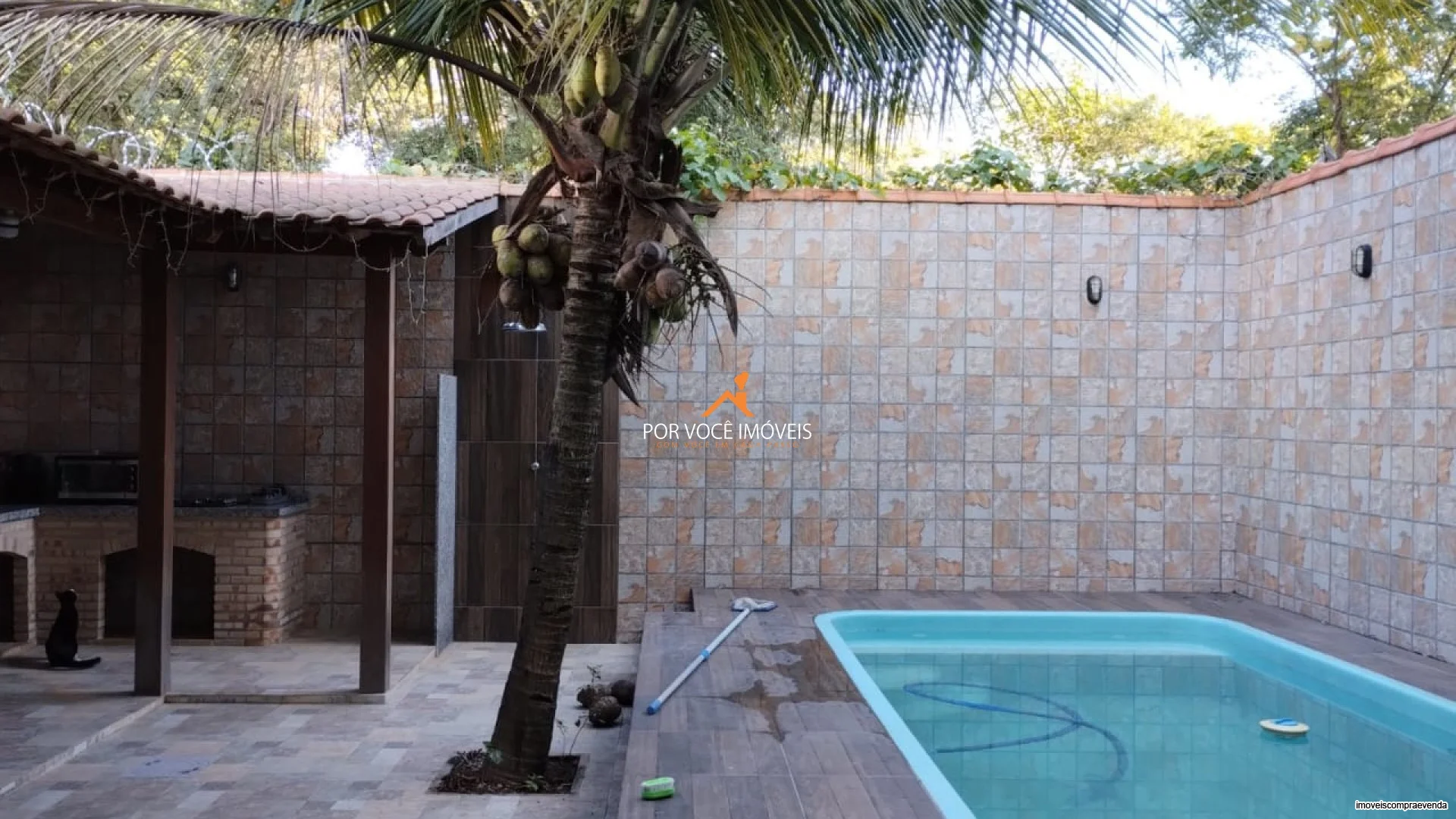 Casa duplex com 3 suítes no Condomínio Recanto do Tinguí