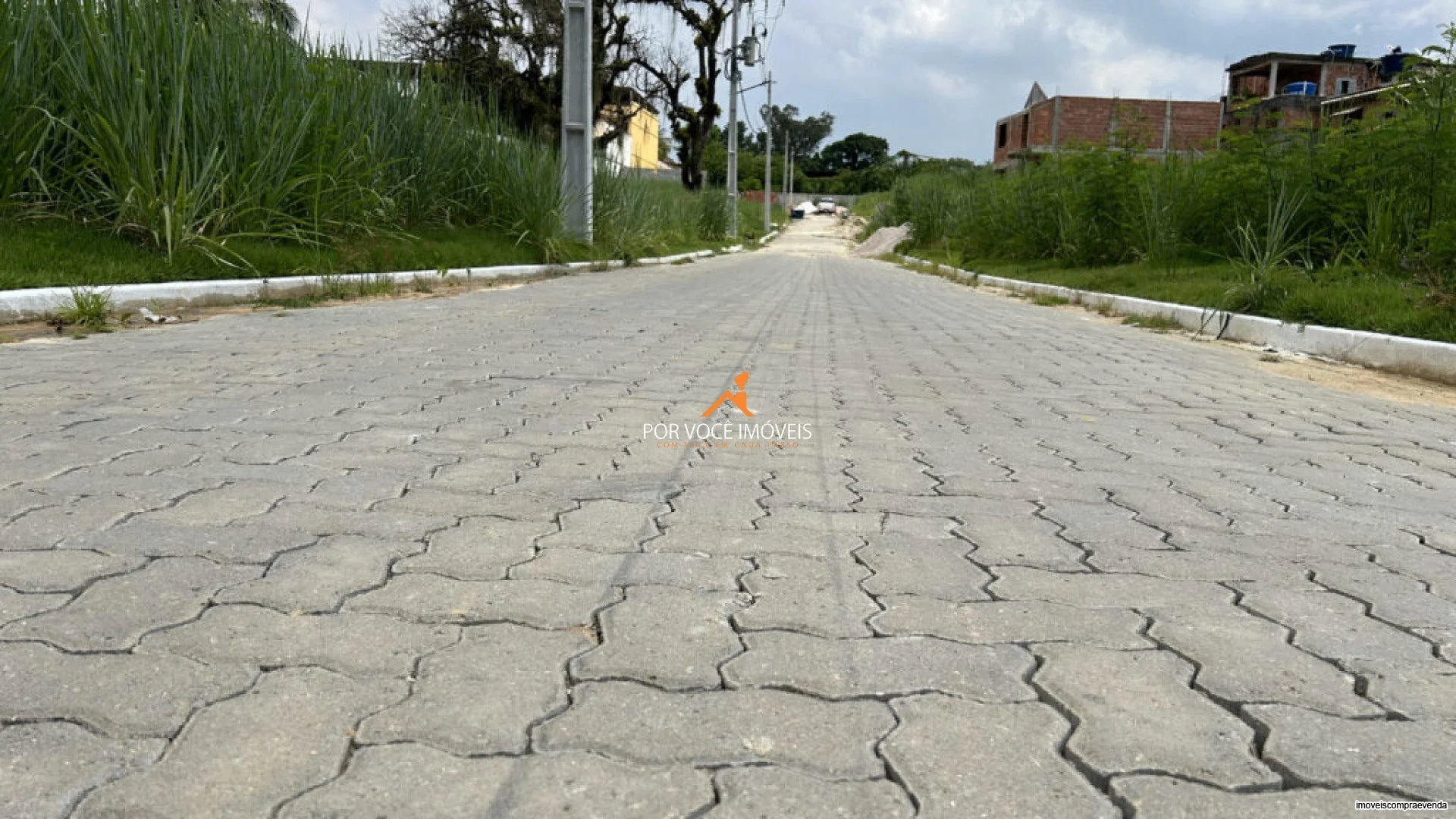 Lote de 160m² no Condomínio Quintas do Duque Residencial