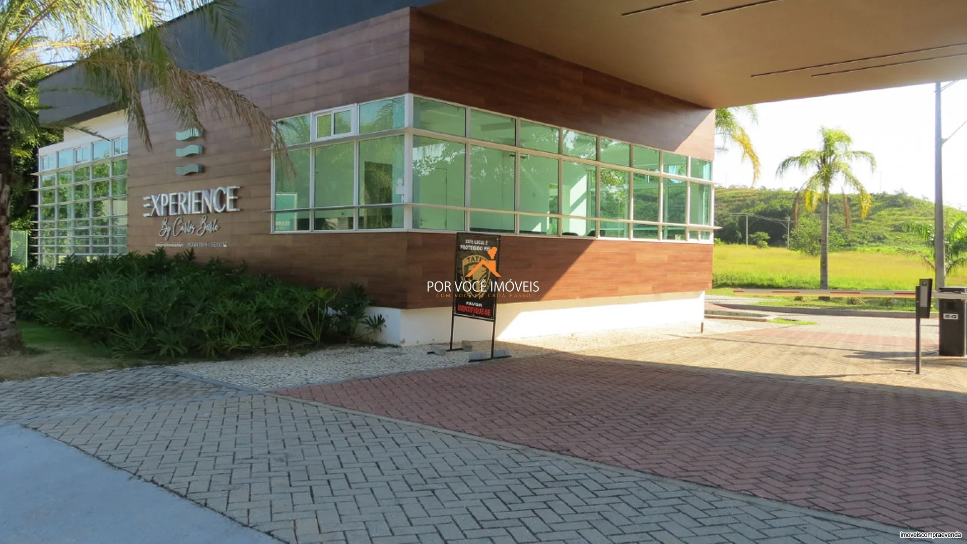 Lote de 450m² no Condomínio Experience
