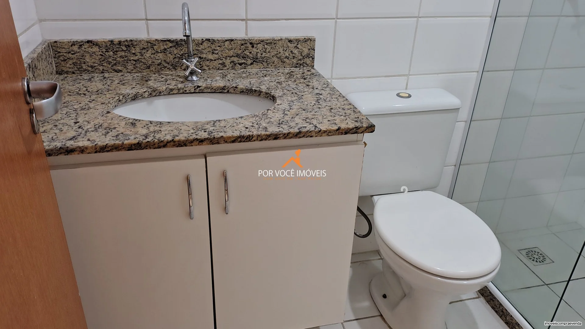 Apartamento com 2 quartos, 1 suíte no Condomínio Atlantis Park
