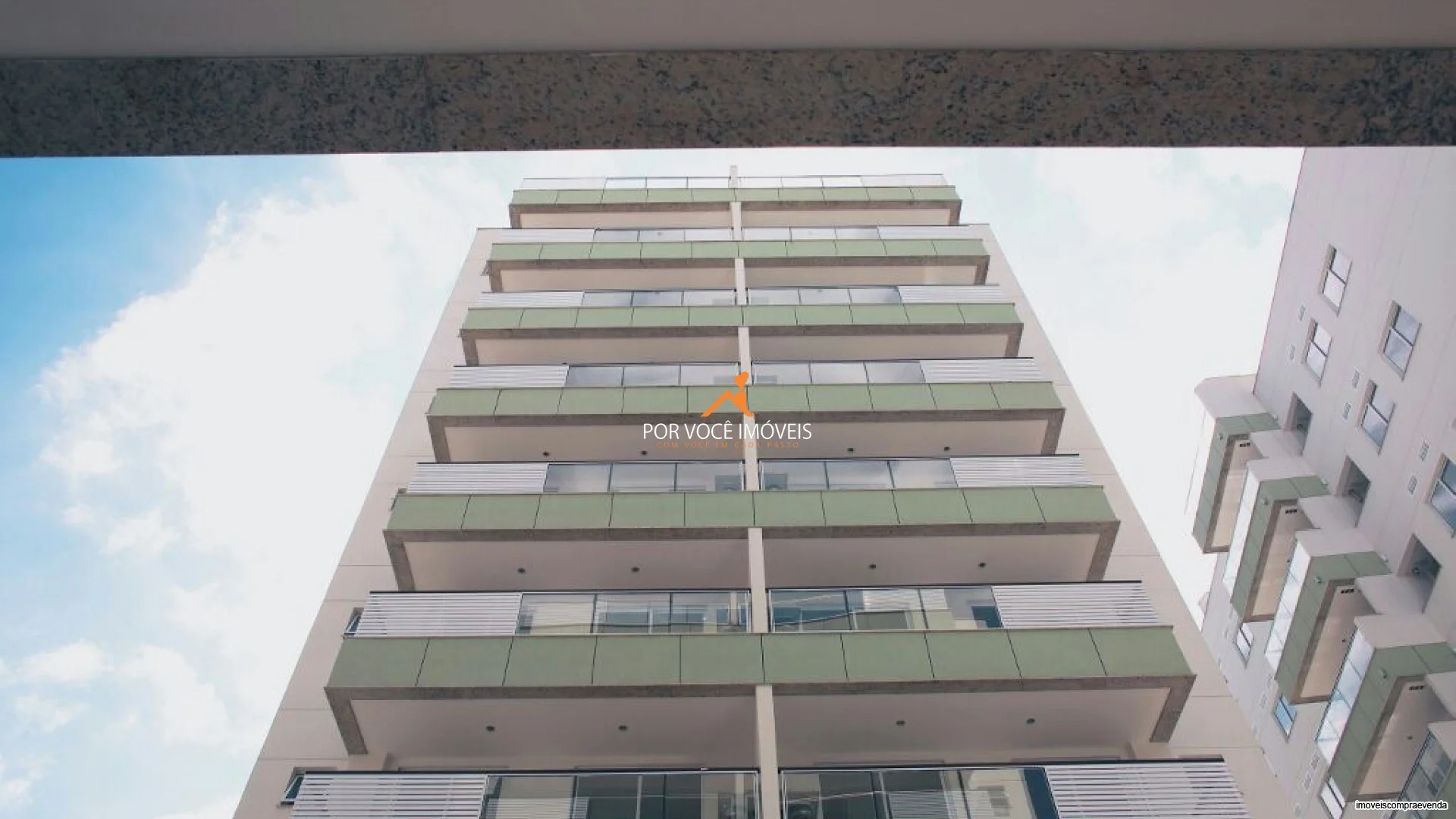 Apartamento para locação com 3 suítes no Condomínio Grand Village Freguesia Residence Club