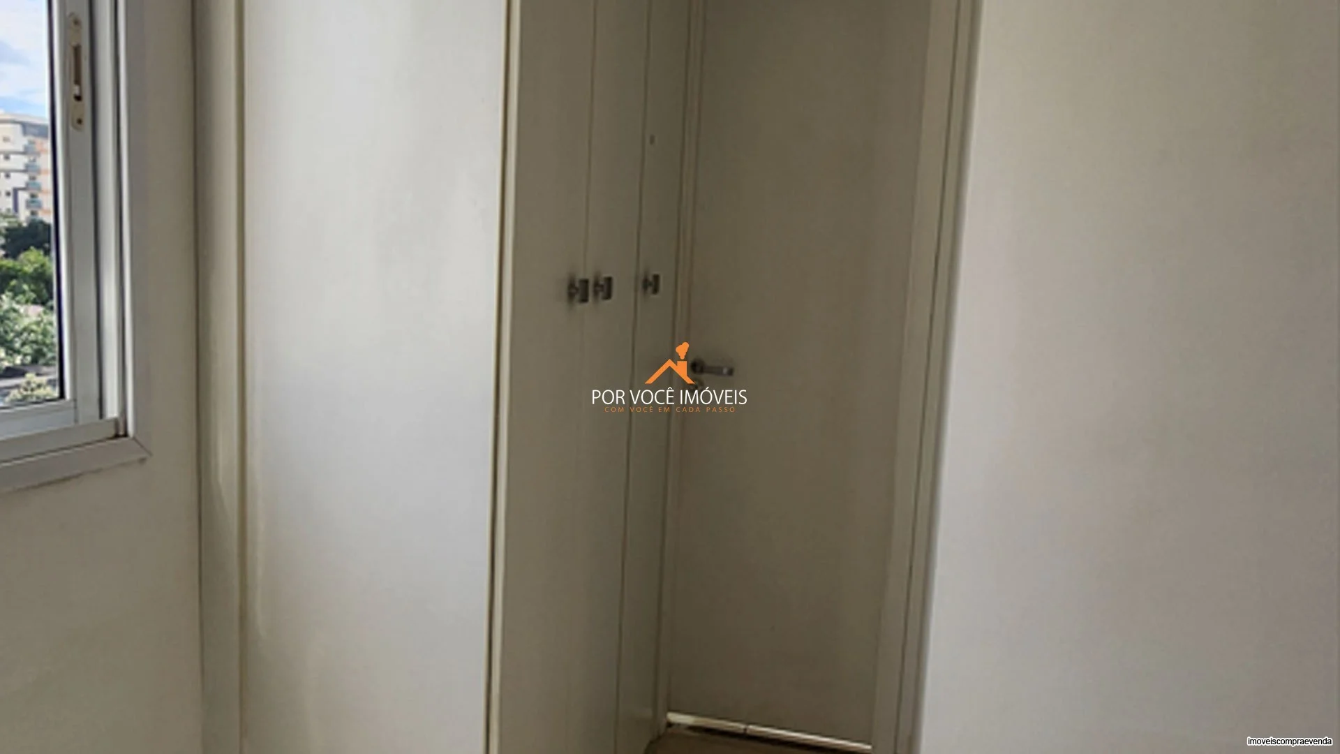 Apartamento para locação com armários no Condomínio Grand Village Freguesia Residence Club