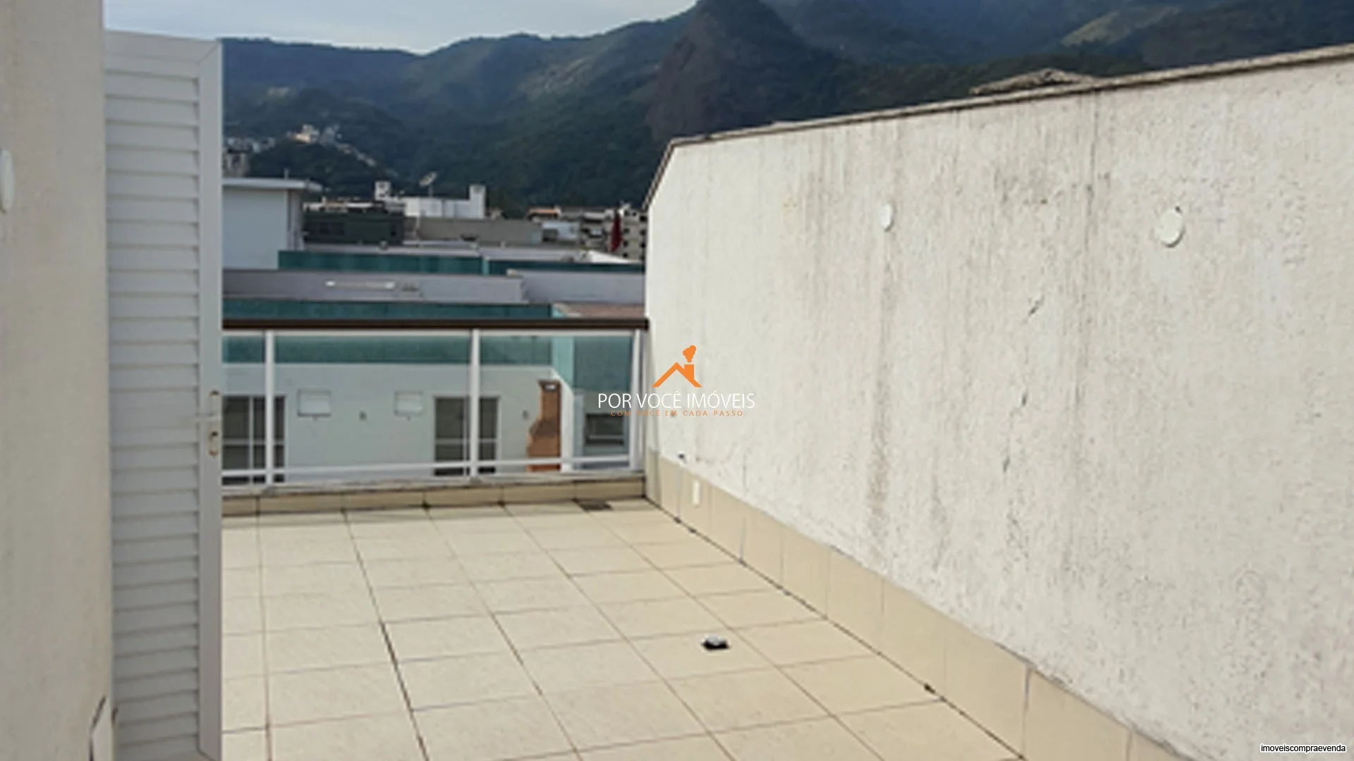 Cobertura para locação com 2 quartos no Condomínio Grand Village Freguesia Residence Club