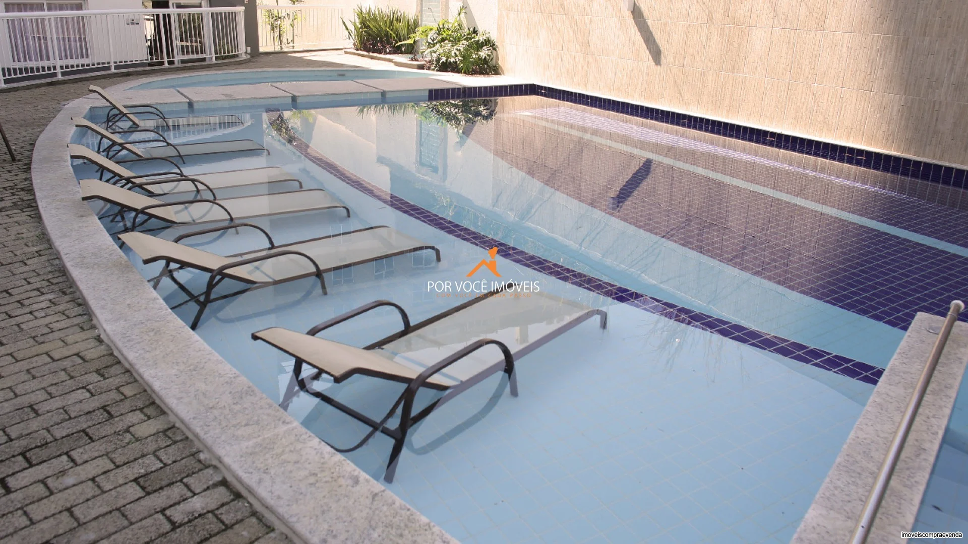 Apartamento com 3 quartos no Condomínio Village Royal