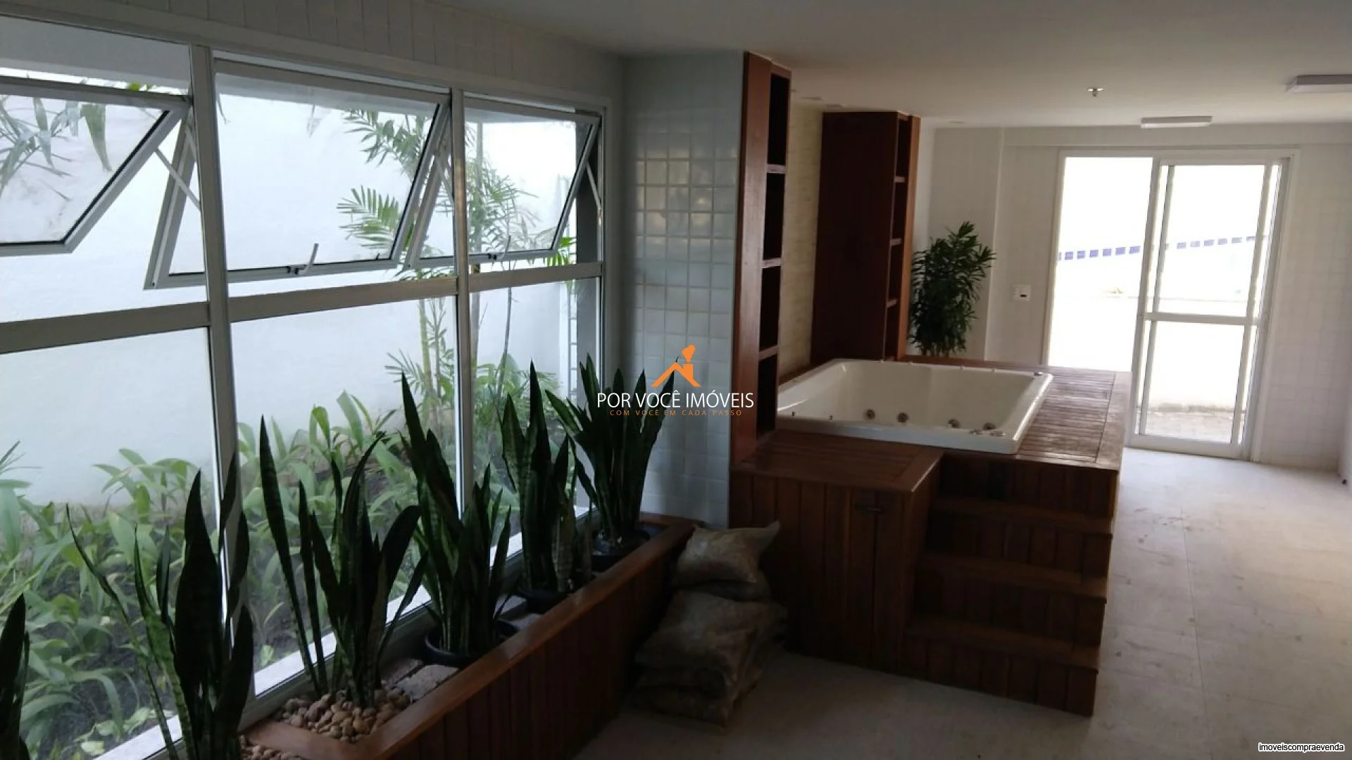 Apartamento com 3 quartos no Condomínio Village Royal