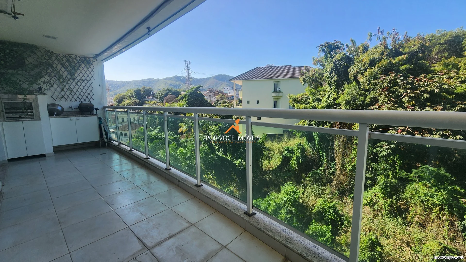 Apartamento com 3 quartos no Condomínio Village Florença