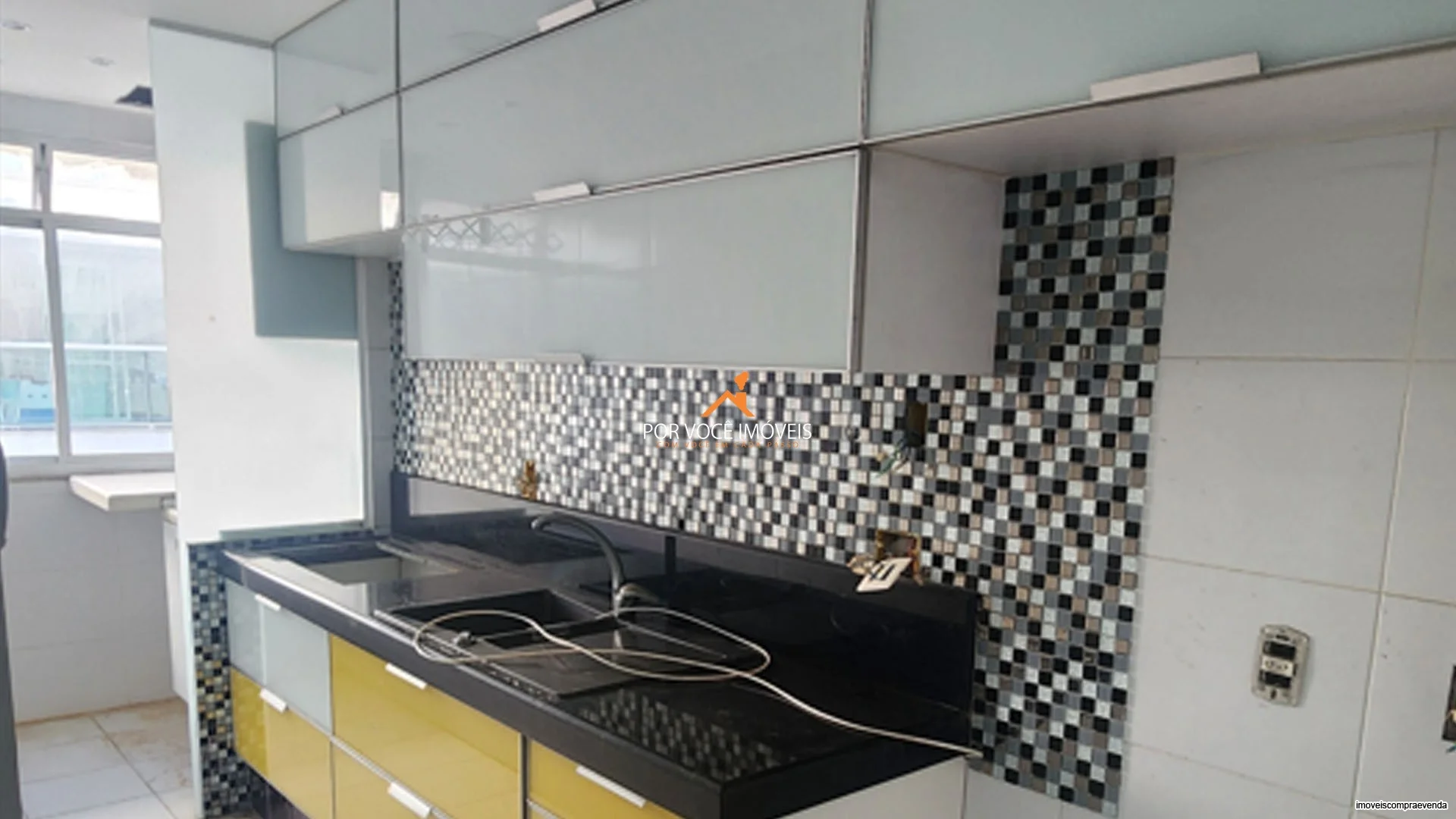 Apartamento com 3 quartos no Condomínio Village Florença