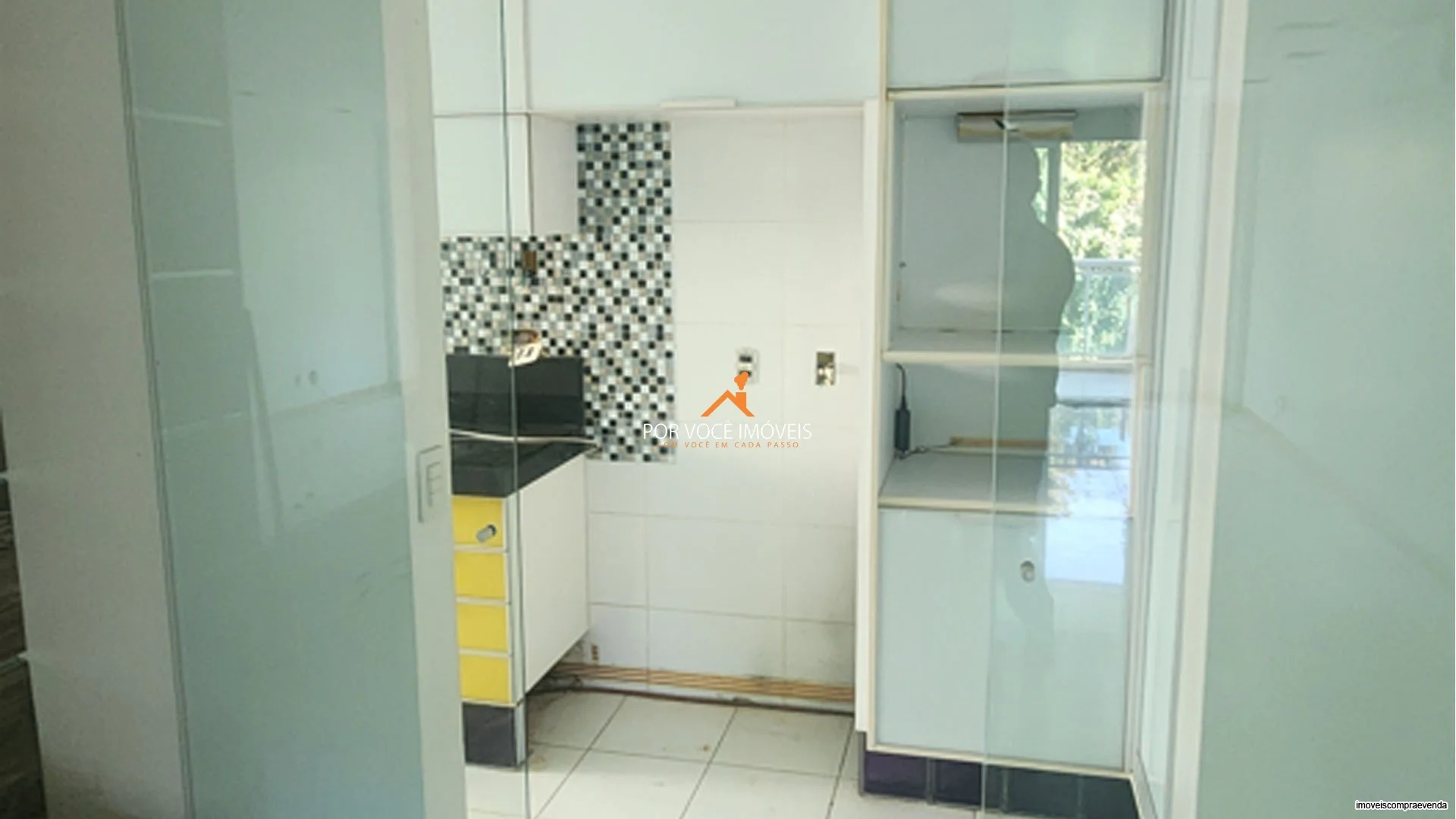 Apartamento com 3 quartos no Condomínio Village Florença