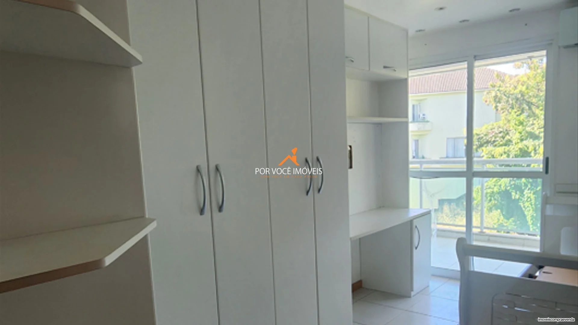 Apartamento com 3 quartos no Condomínio Village Florença