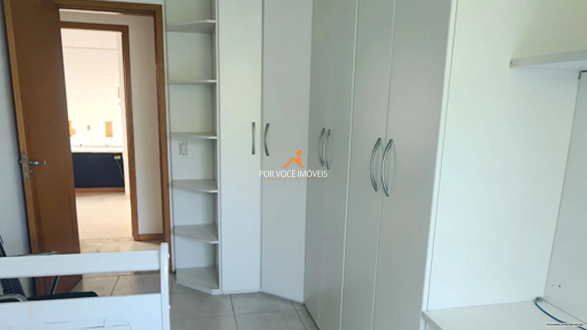 Apartamento com 3 quartos no Condomínio Village Florença