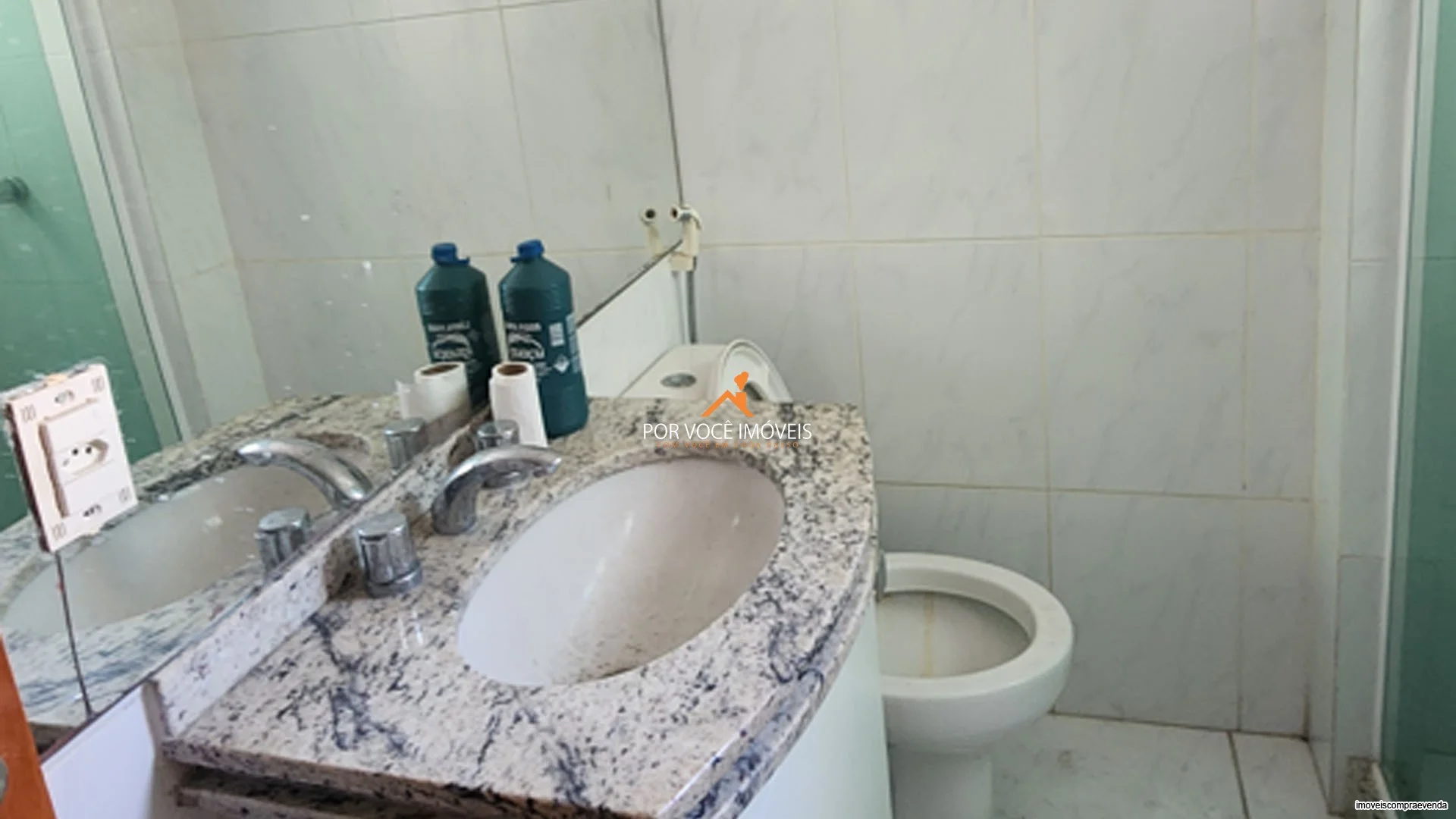 Apartamento com 3 quartos no Condomínio Village Florença