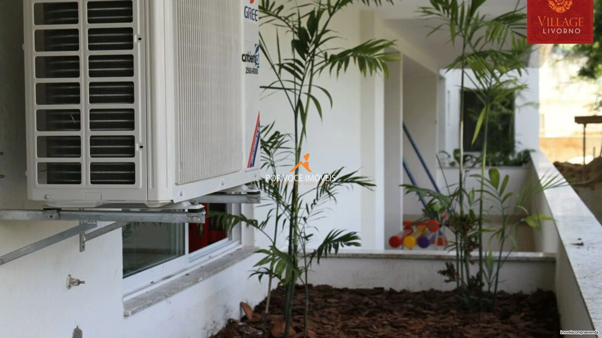 Cobertura Duplex no Condomínio Village Livorno