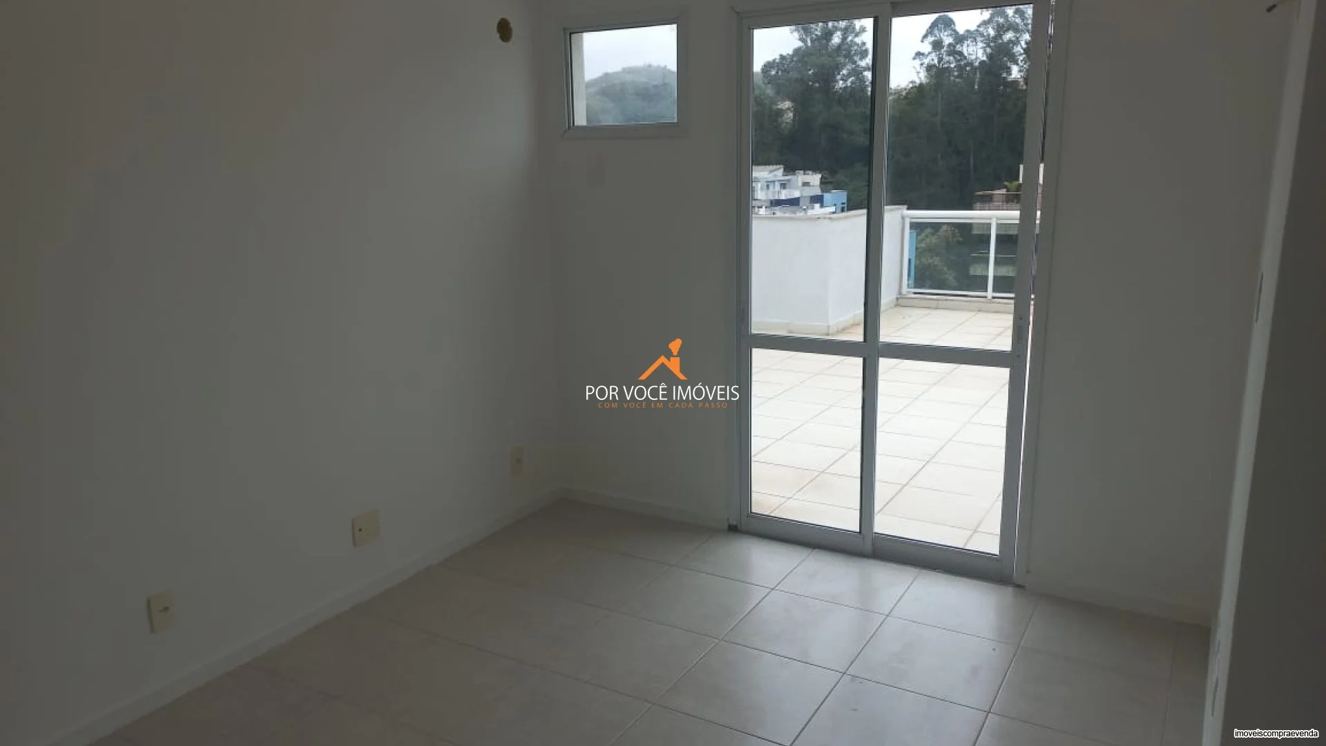 Cobertura Duplex no Condomínio Village Livorno